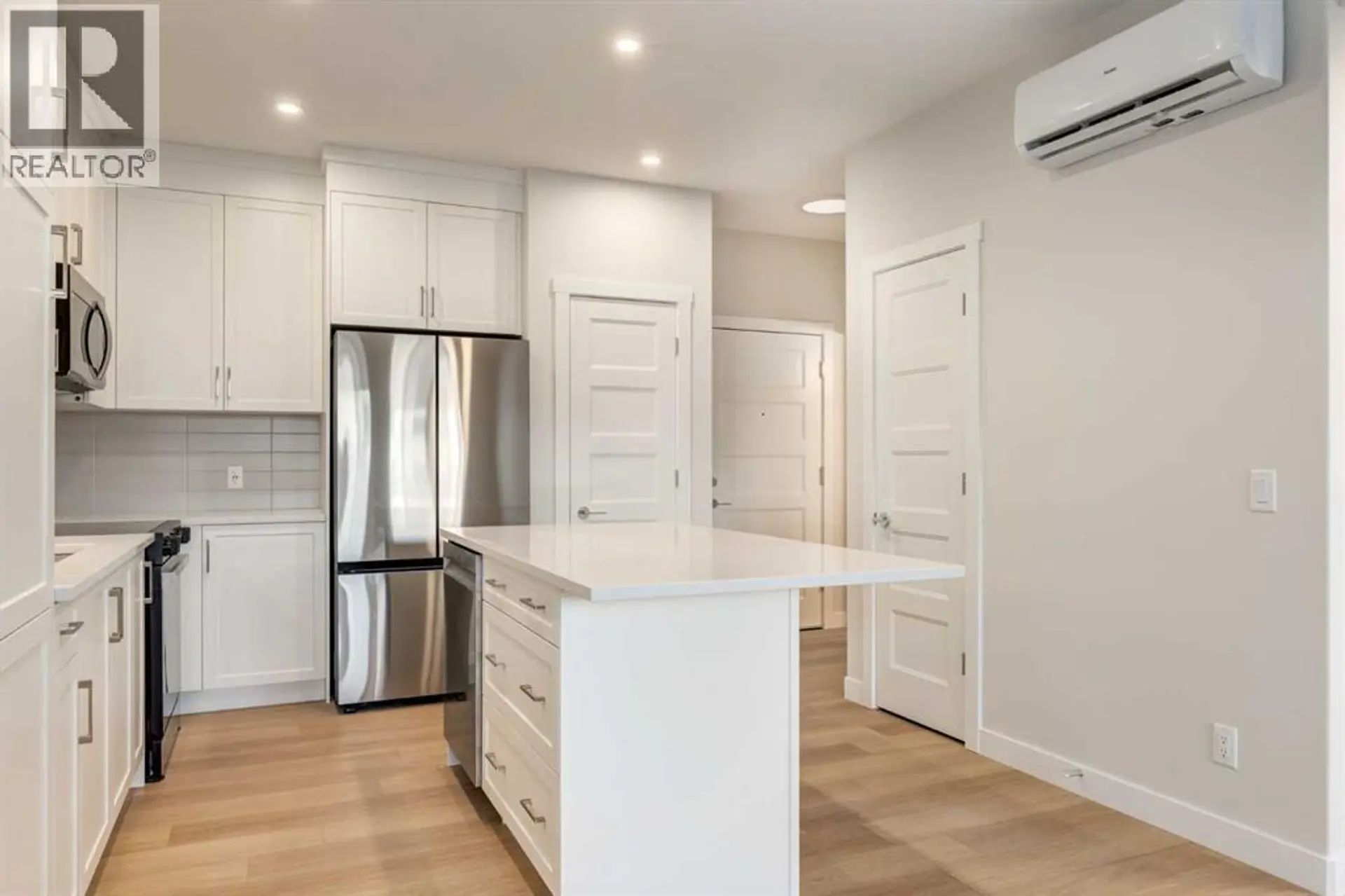#1203 81 ARBOUR LAKE VIEW NW - Image 6