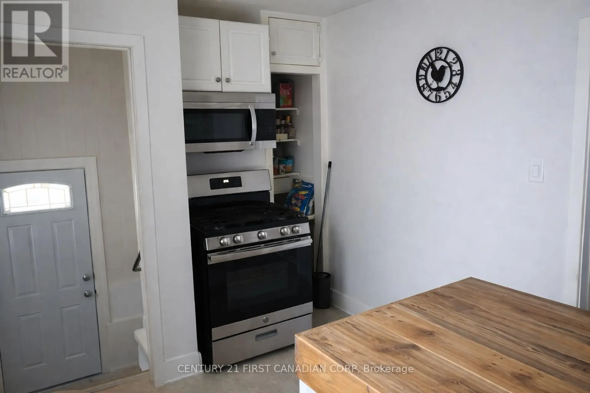 57 HOMAN STREET - Image 12