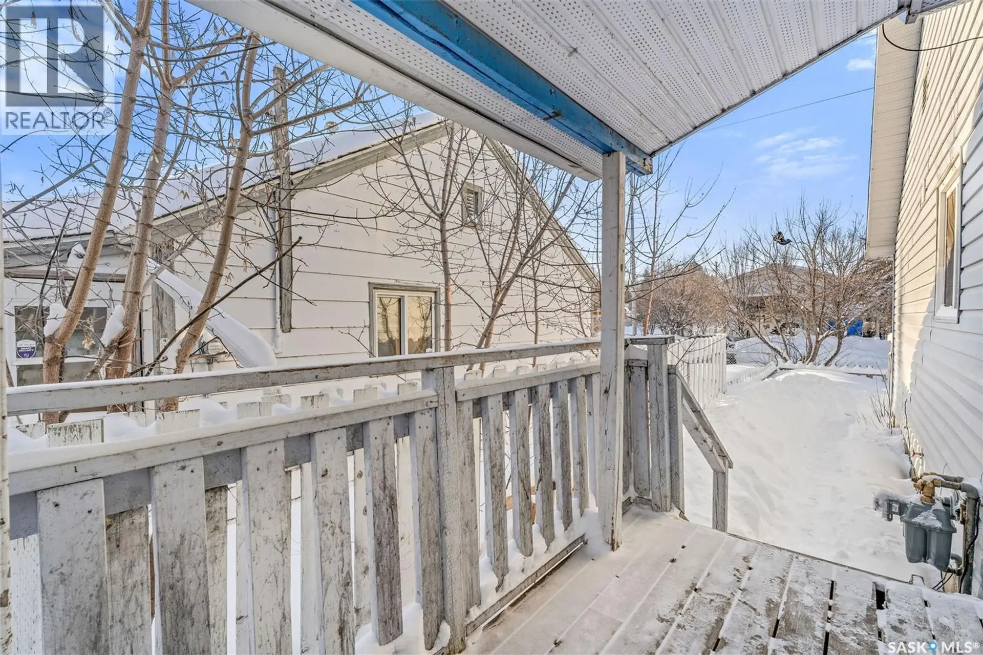 806 12TH STREET W - Image 13