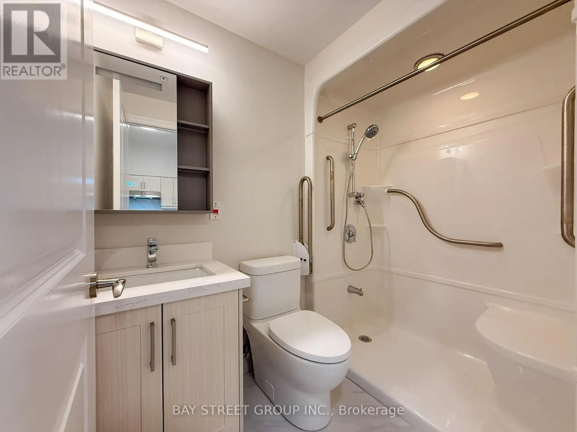 #218 1038 MCNICOLL AVENUE - Image 11