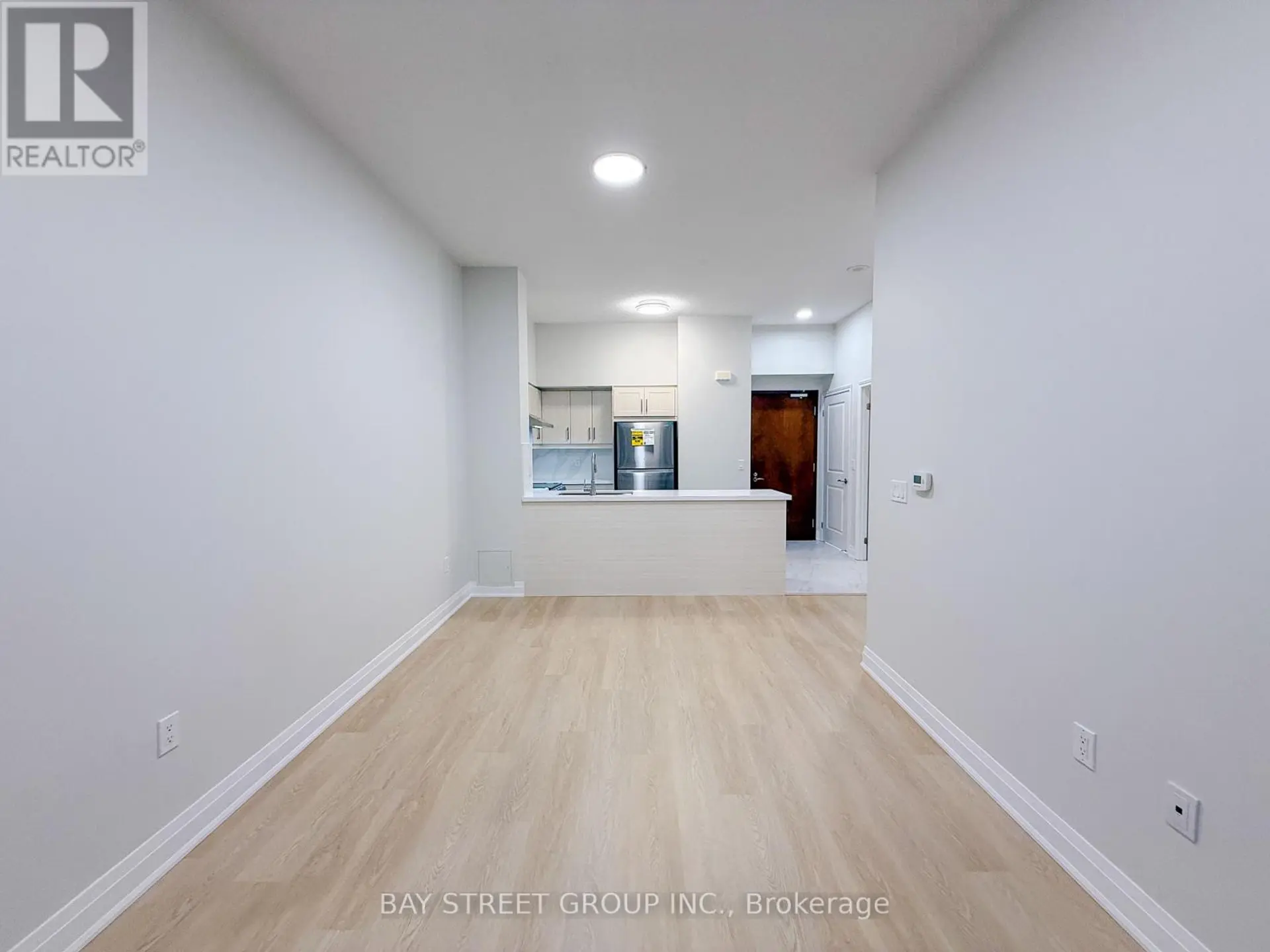#218 1038 MCNICOLL AVENUE - Image 7