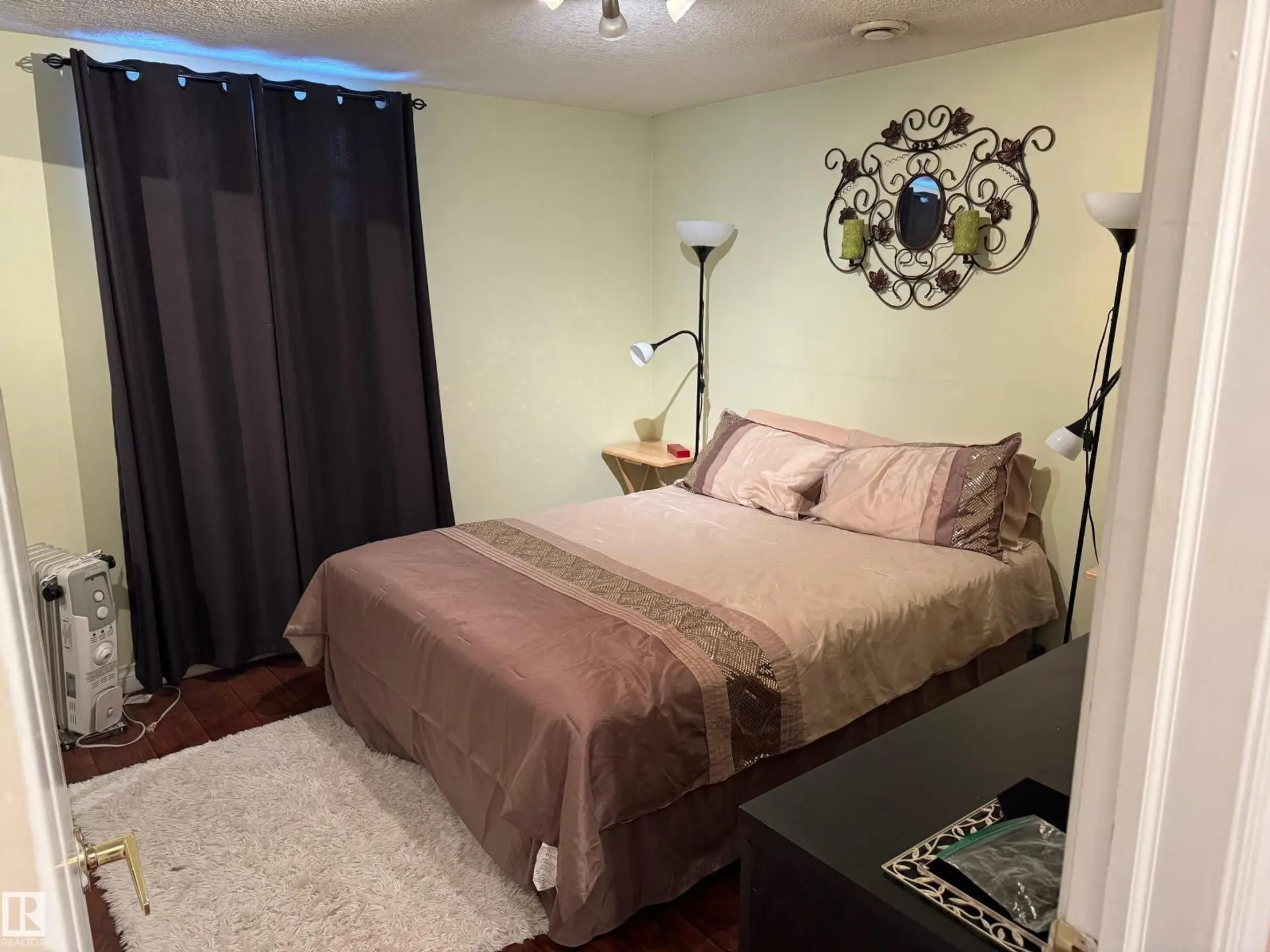 3203 74 ST NW - Image 12