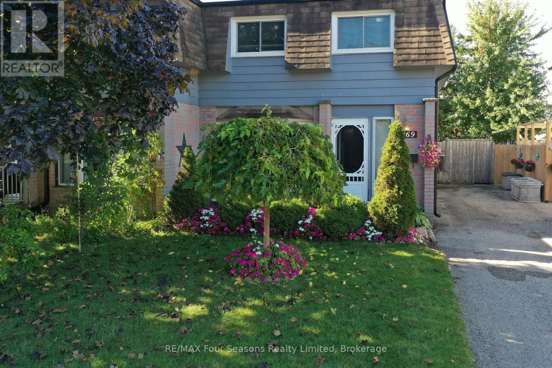169 BURBANK CRESCENT - Image 1