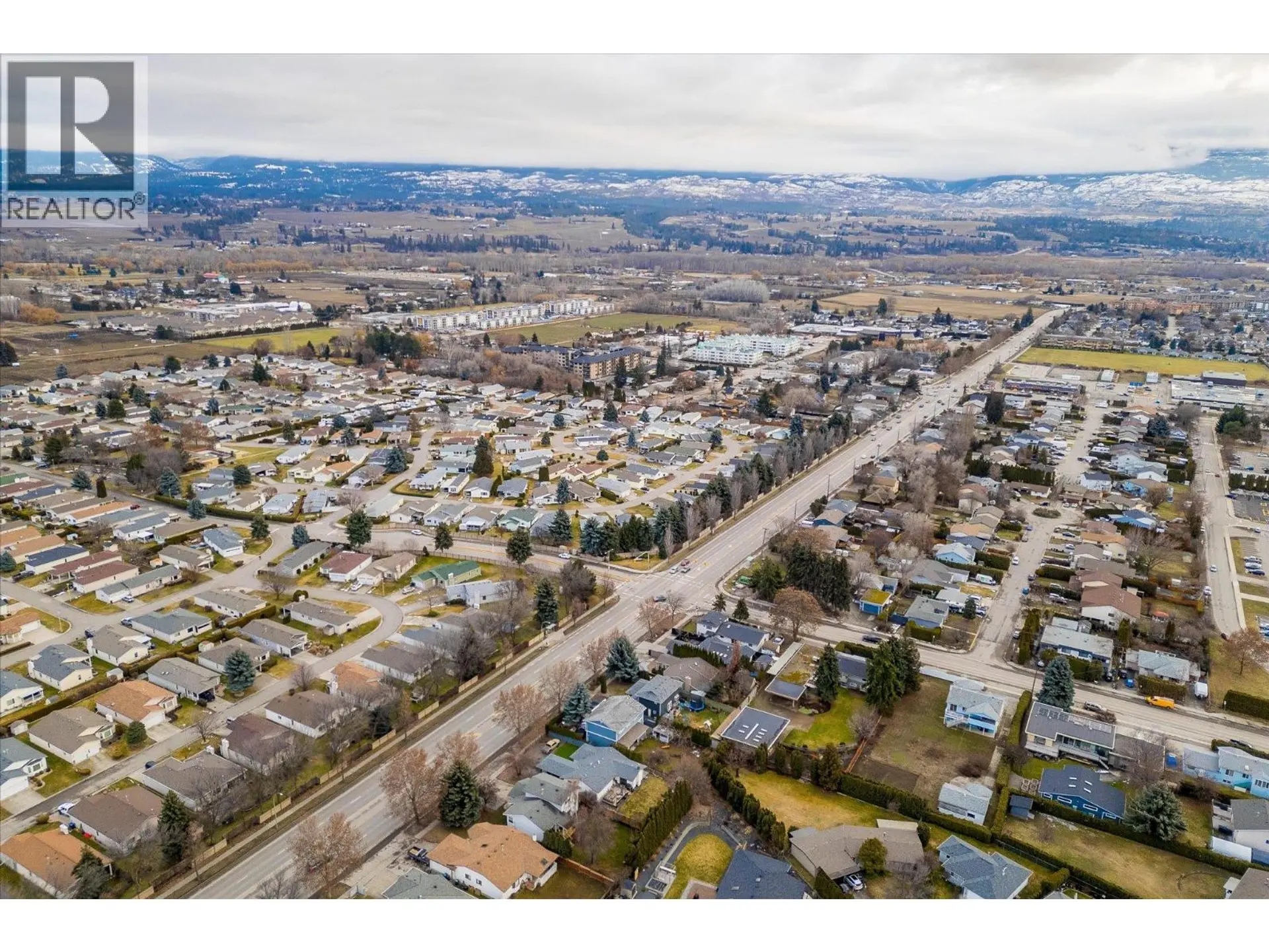 Property at 2690 GORDON DRIVE, Kelowna, BC