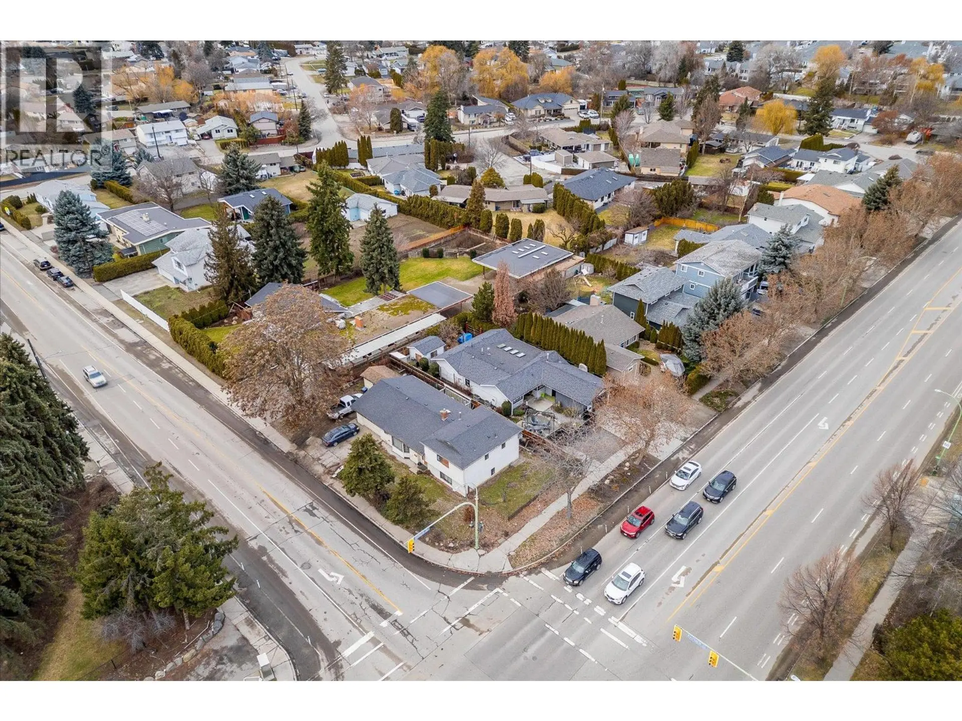 Property at 1198 RAYMER AVENUE, Kelowna, BC