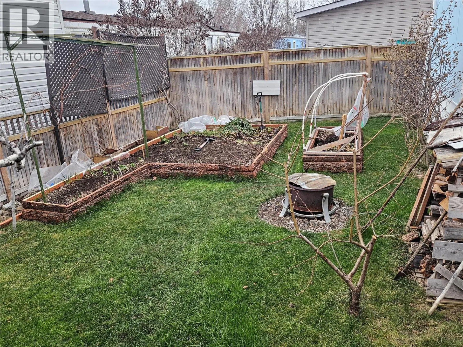 Property at #27 3999 SKAHA LAKE ROAD, Penticton, BC