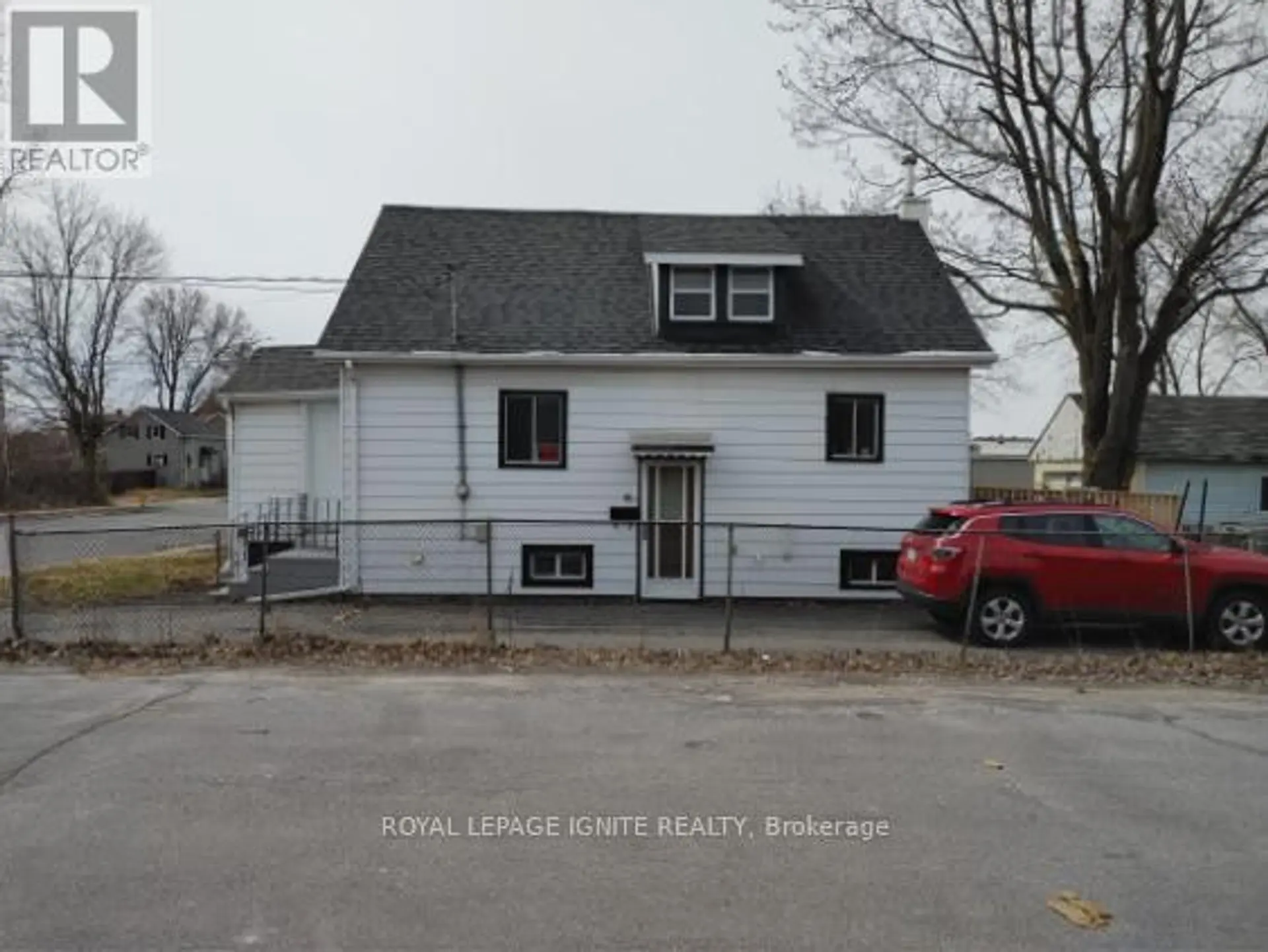 87 NINTH STREET W - Image 8