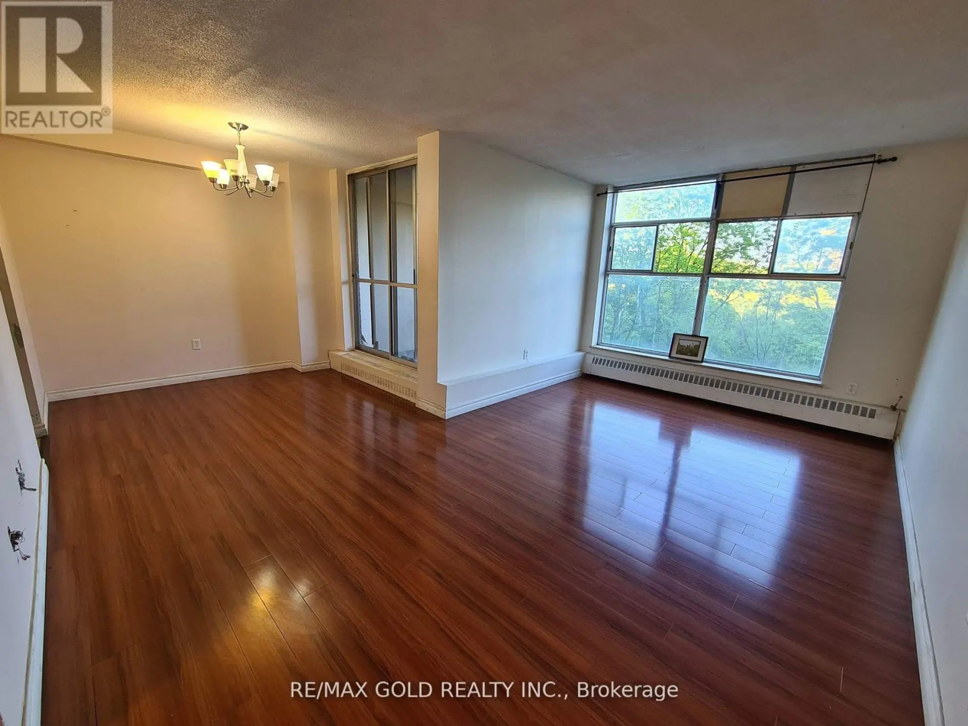 #405 335 DRIFTWOOD AVENUE - Image 11