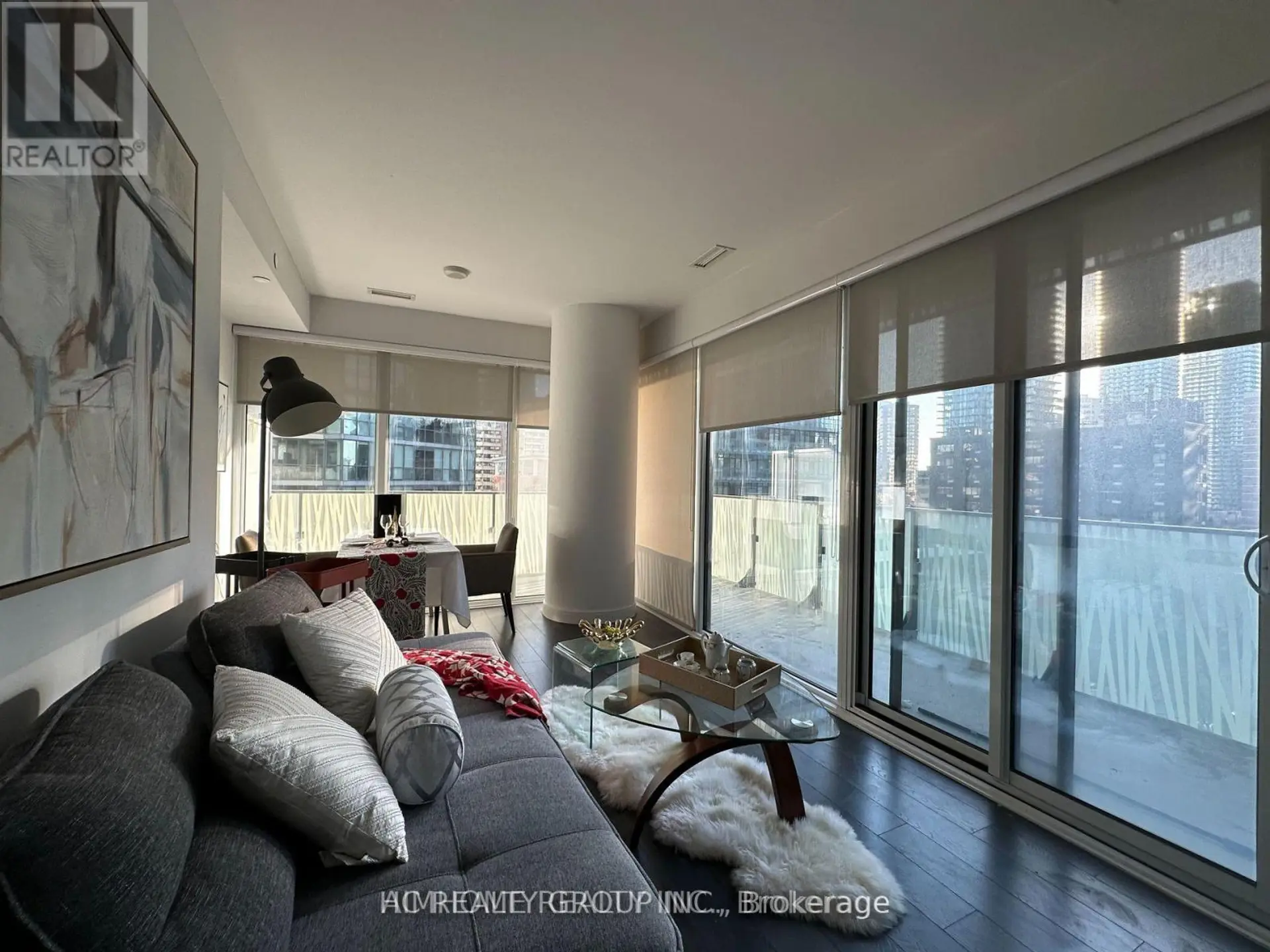 #904 42 CHARLES STREET - Image 6
