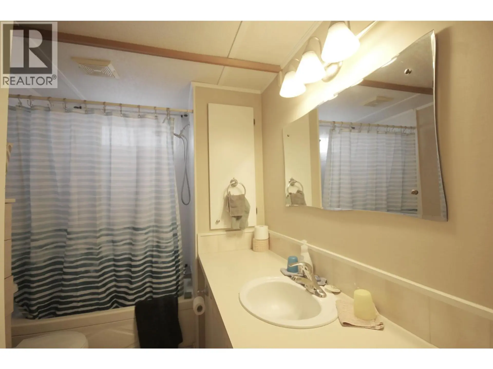 Property at #23 98 OKANAGAN AVENUE E, Penticton, BC