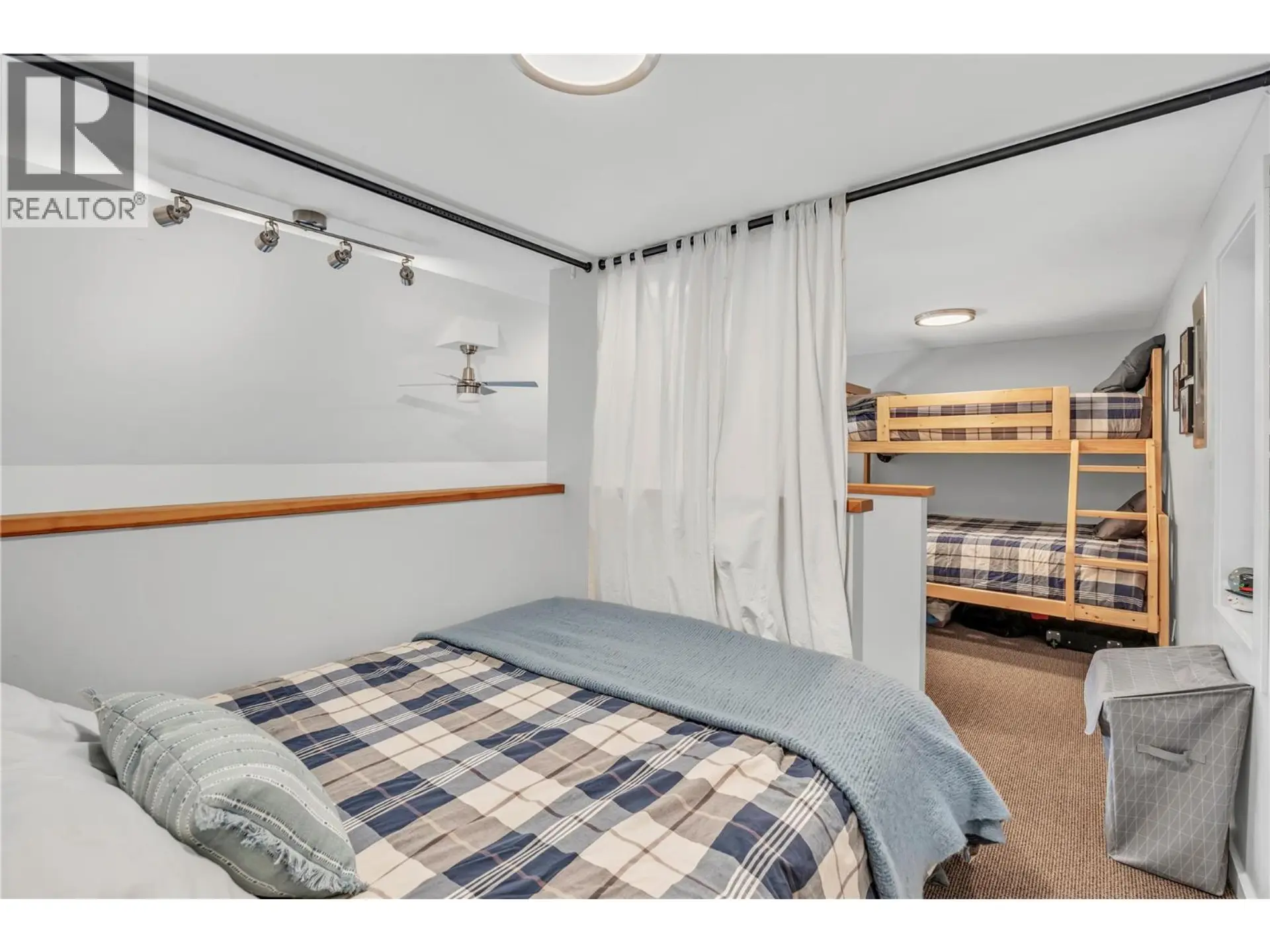 Property at #101 156 CLEARVIEW CRESCENT, Apex Mountain, BC