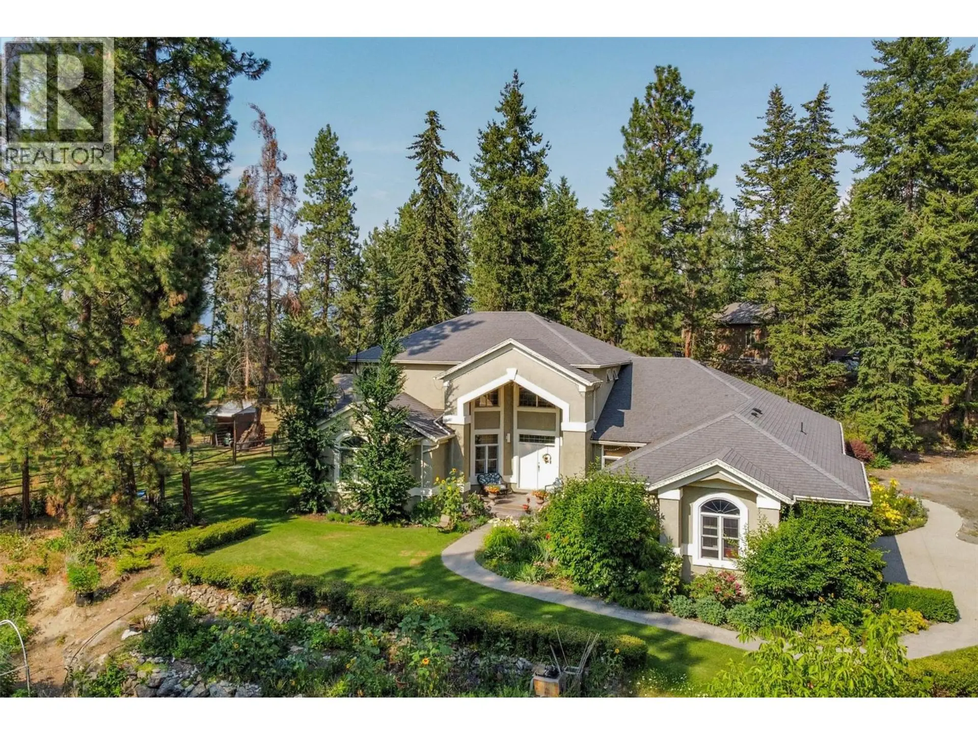 Property at 3605 Luxmoore Road, Kelowna, BC