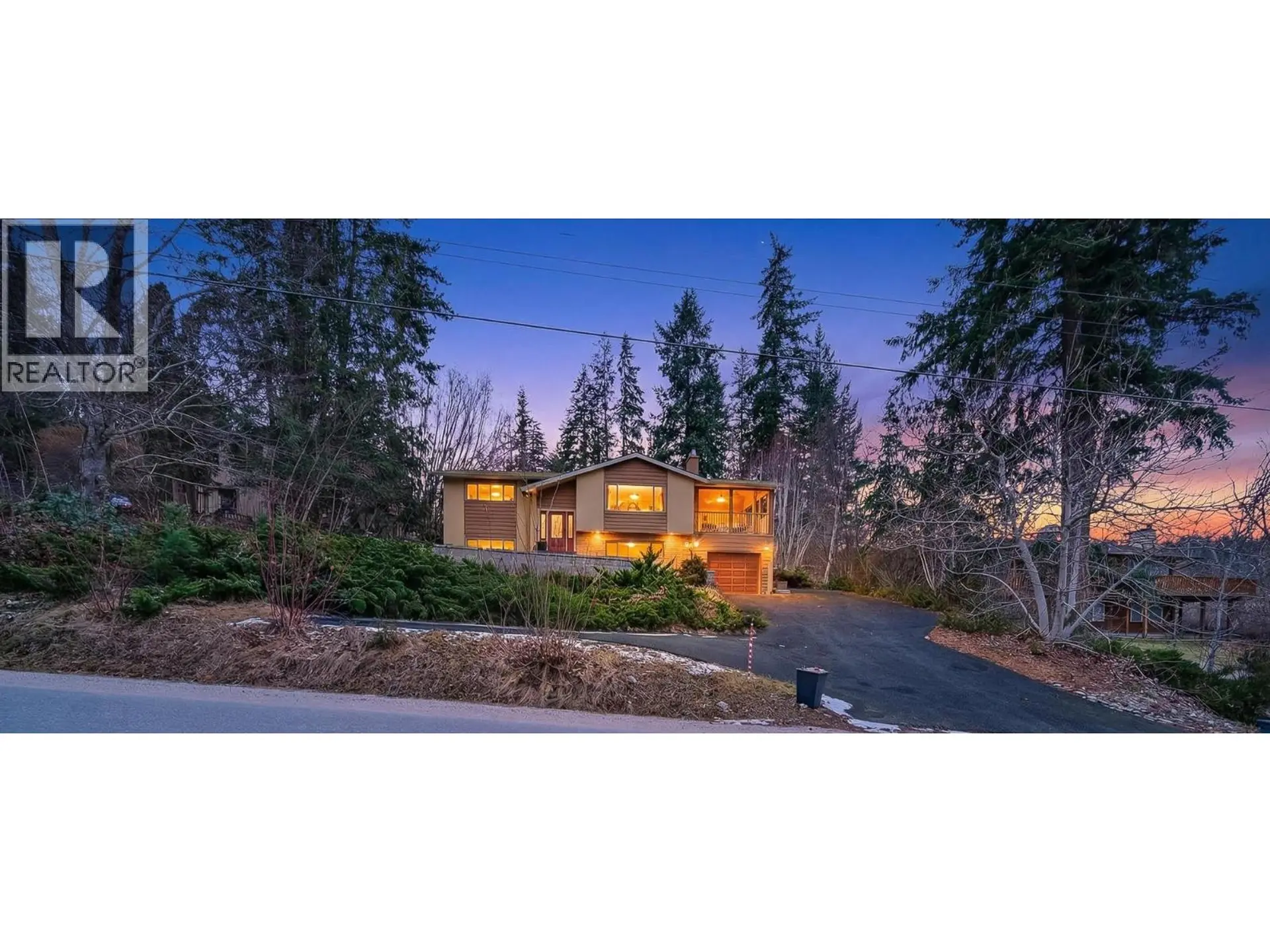 Property at 3111 Cedar Drive, Blind Bay, BC