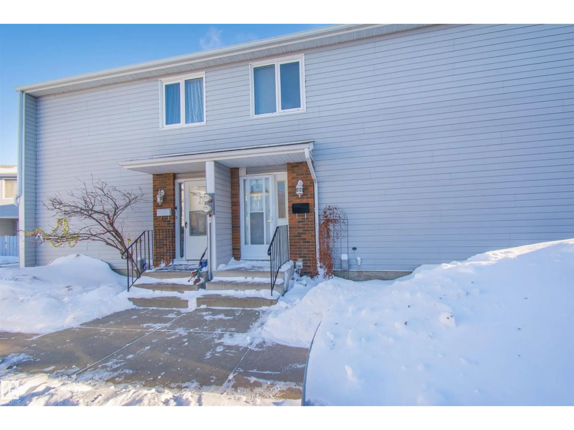 21 AMBERLY CO NW - Image 3