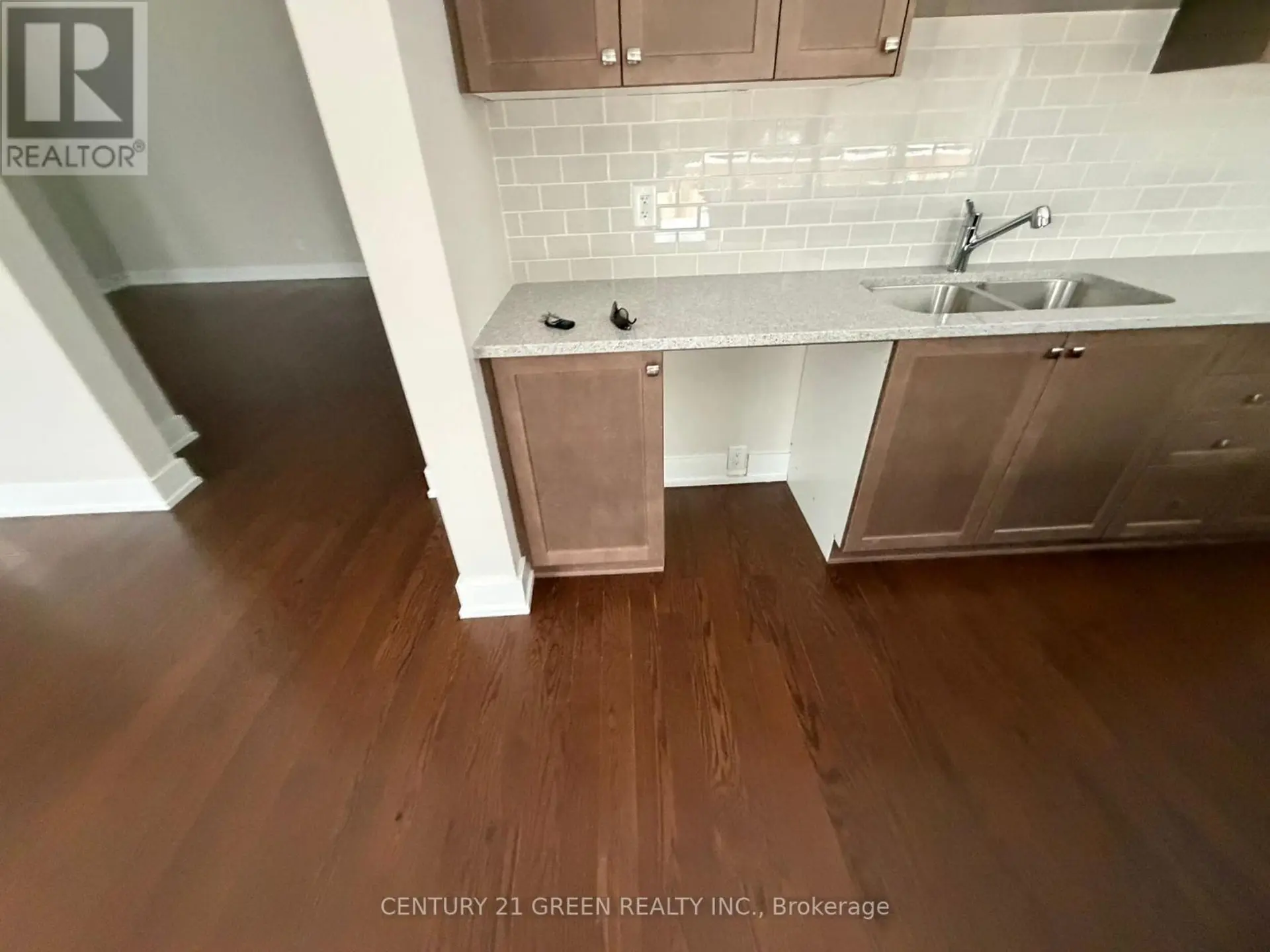 123 TONIC CRESCENT - Image 2