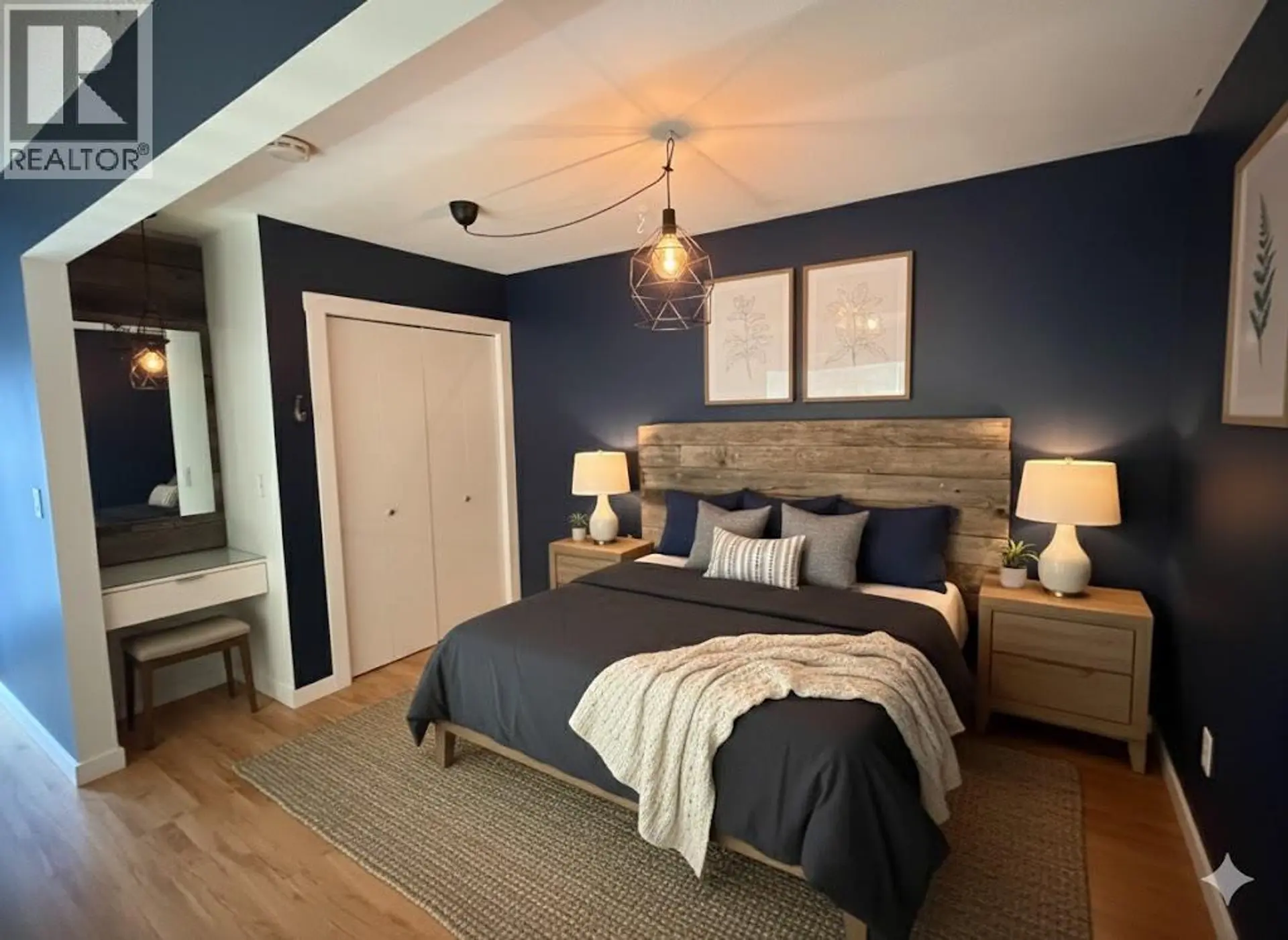 Property at #207 3155 GORDON DRIVE, Kelowna, BC