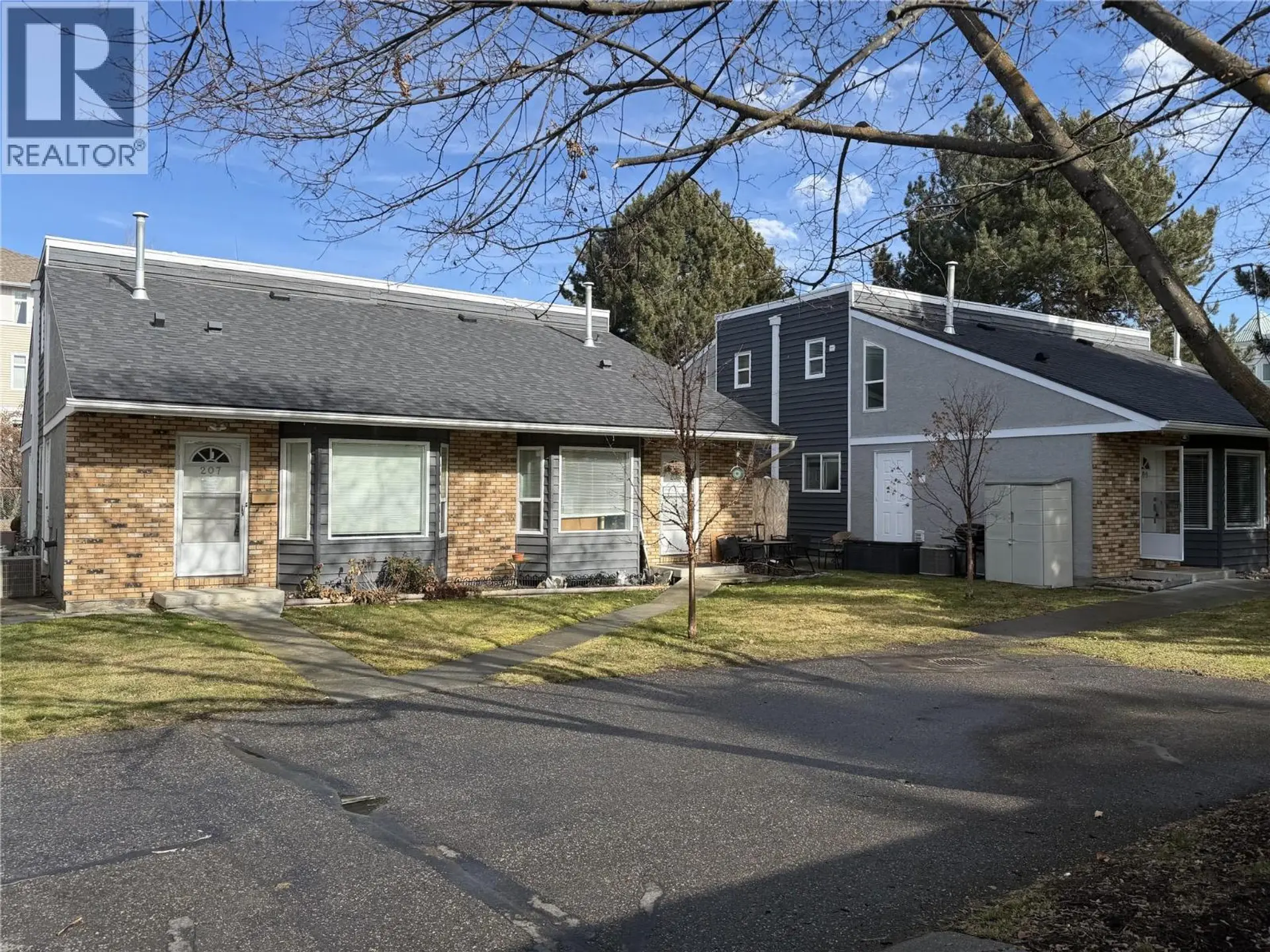 Property at #207 3155 GORDON DRIVE, Kelowna, BC