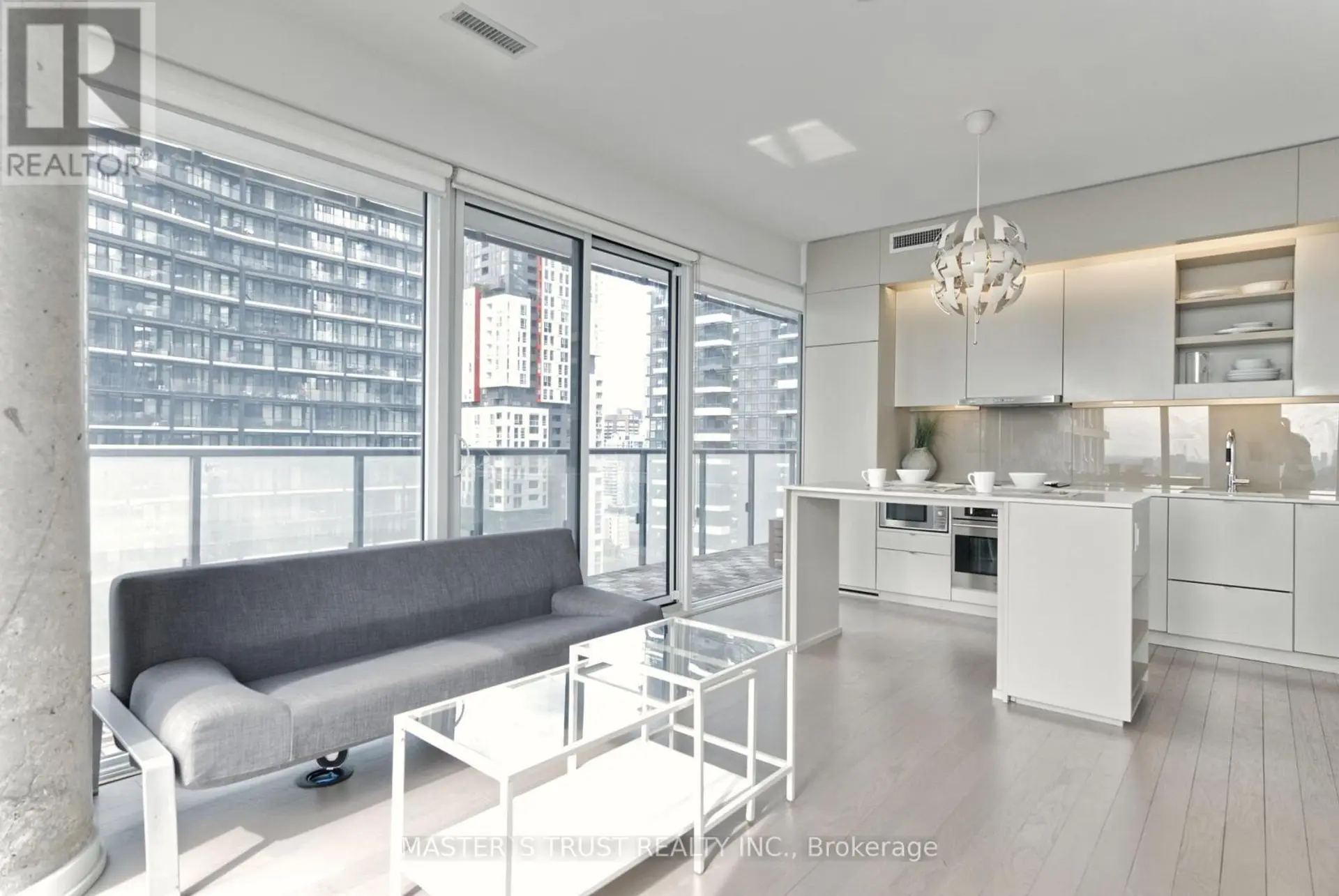 #2511 101 PETER STREET - Image 2