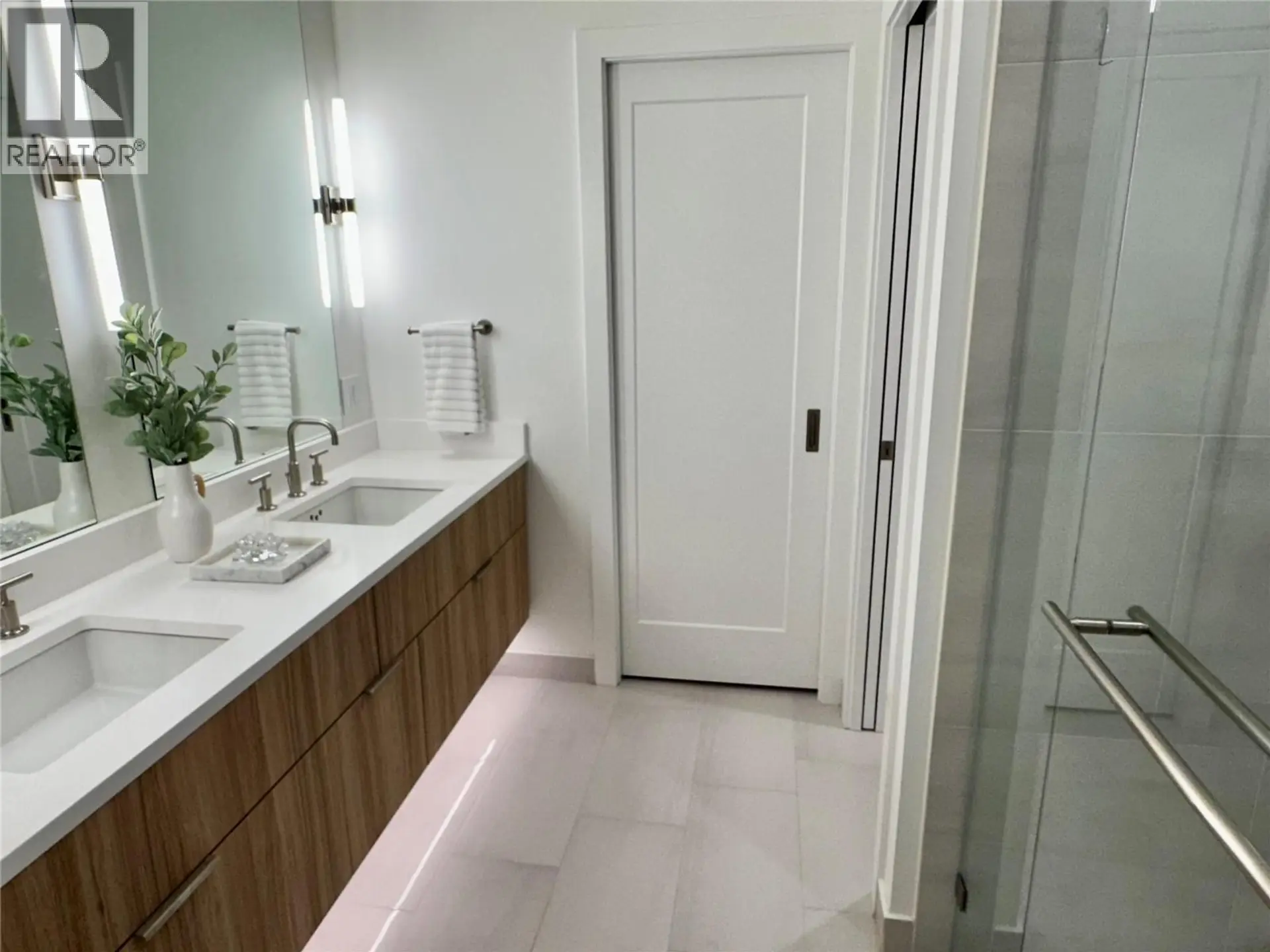 Property at #3003 3000 ARIVA DRIVE, Kelowna, BC