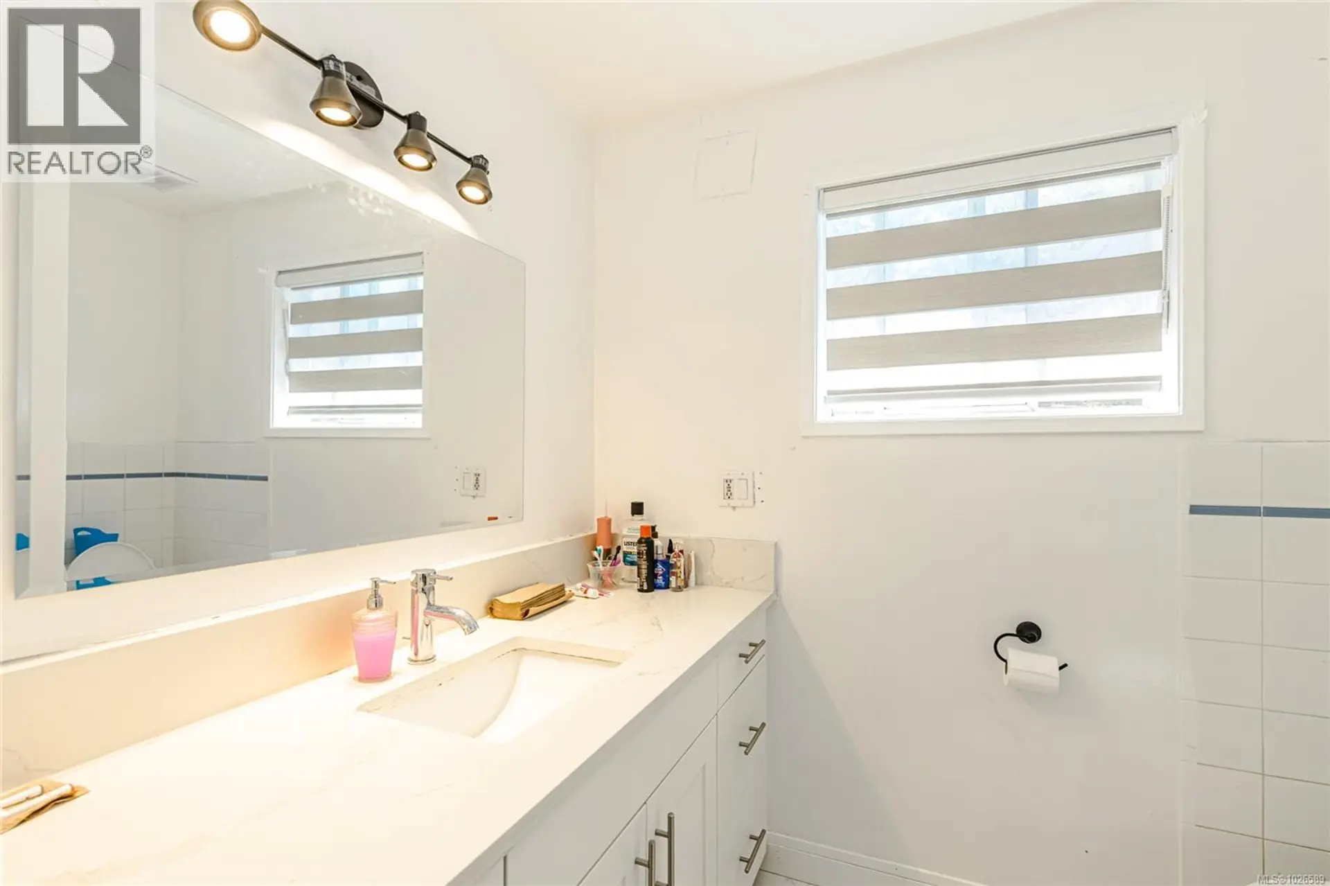 Property at 3170 ALDER ST, Victoria, BC
