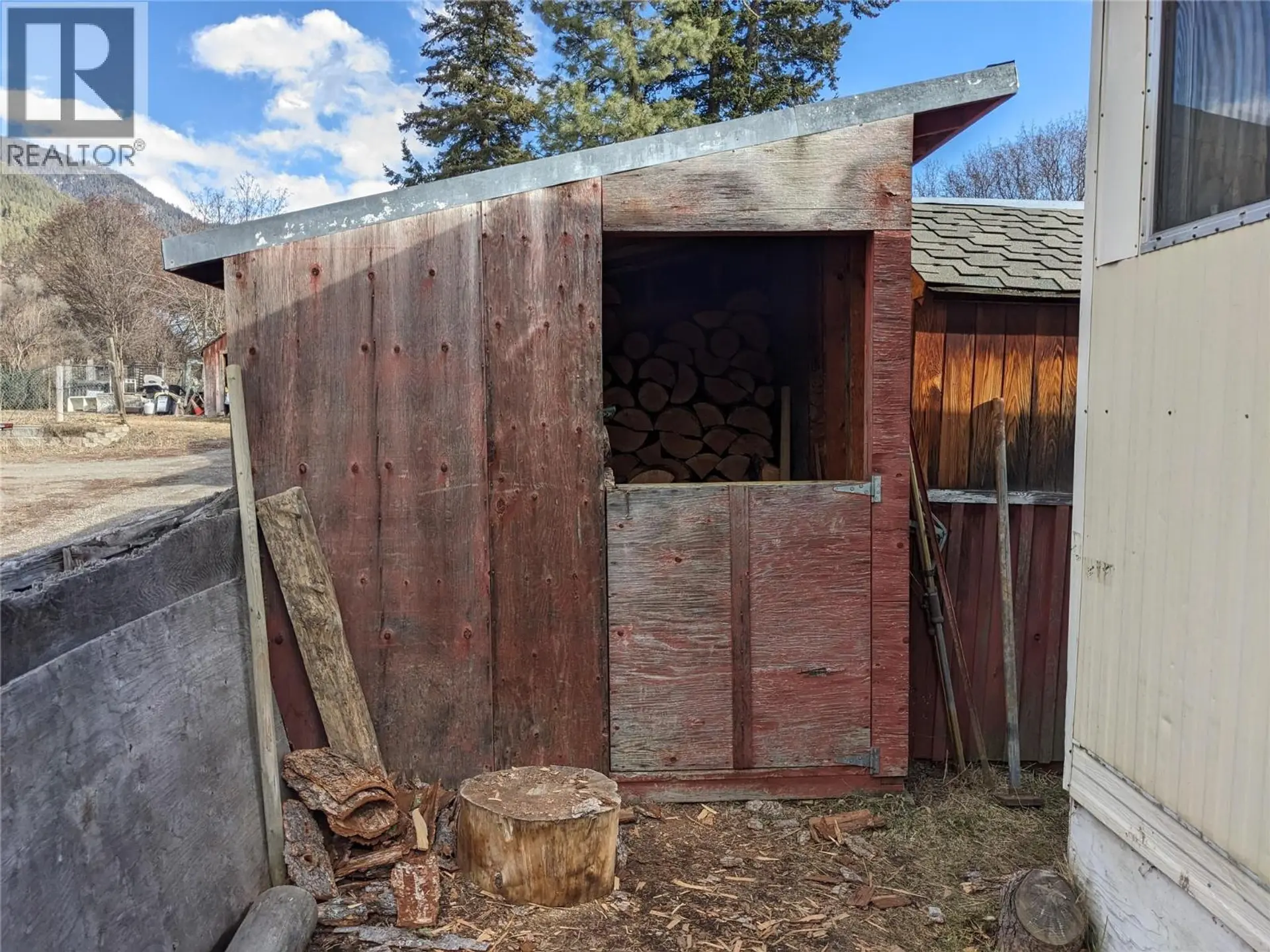 Property at 5770 PONDEROSA ROAD, Falkland, BC