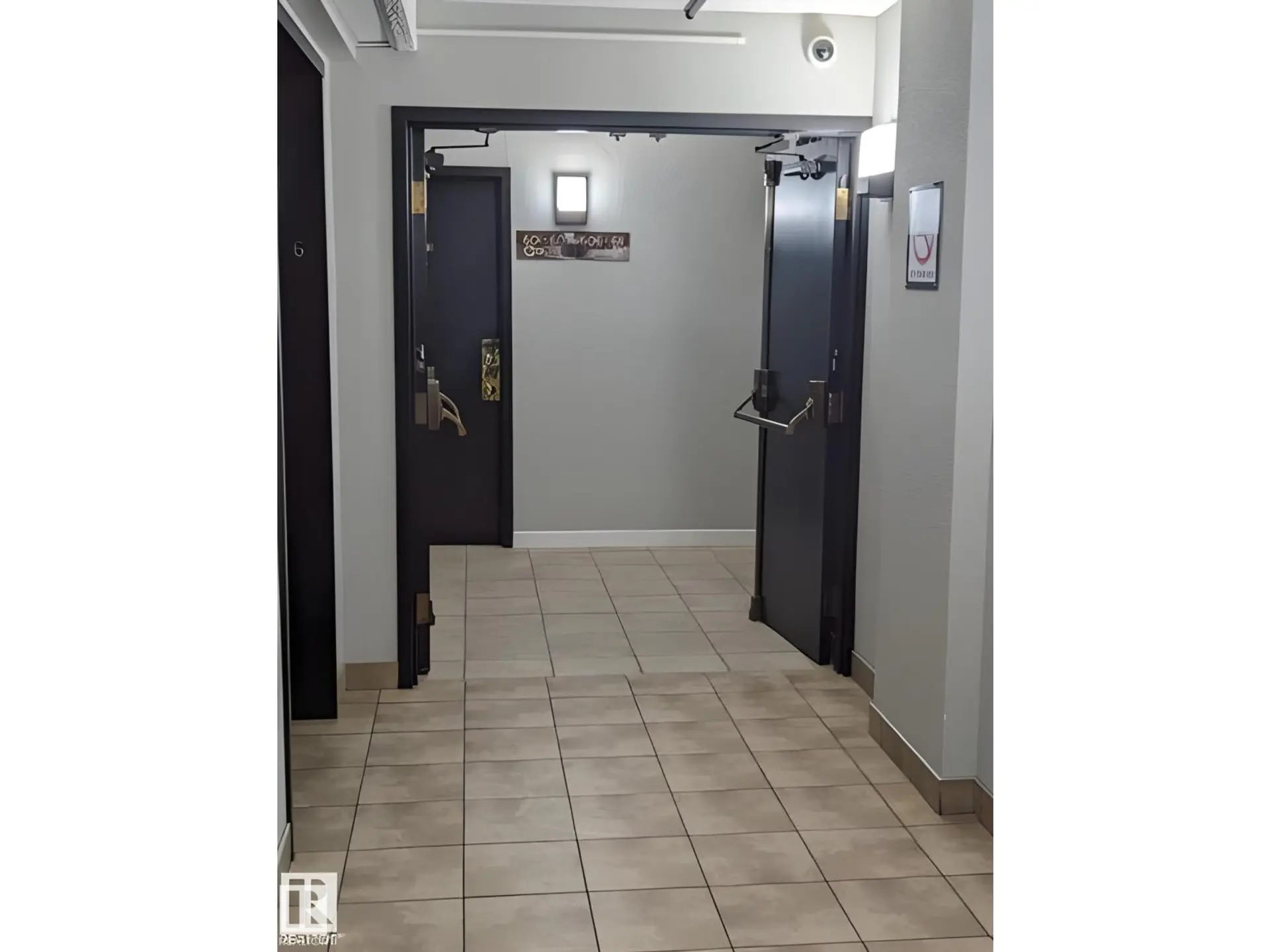 #611 12831 66 ST NW - Image 2