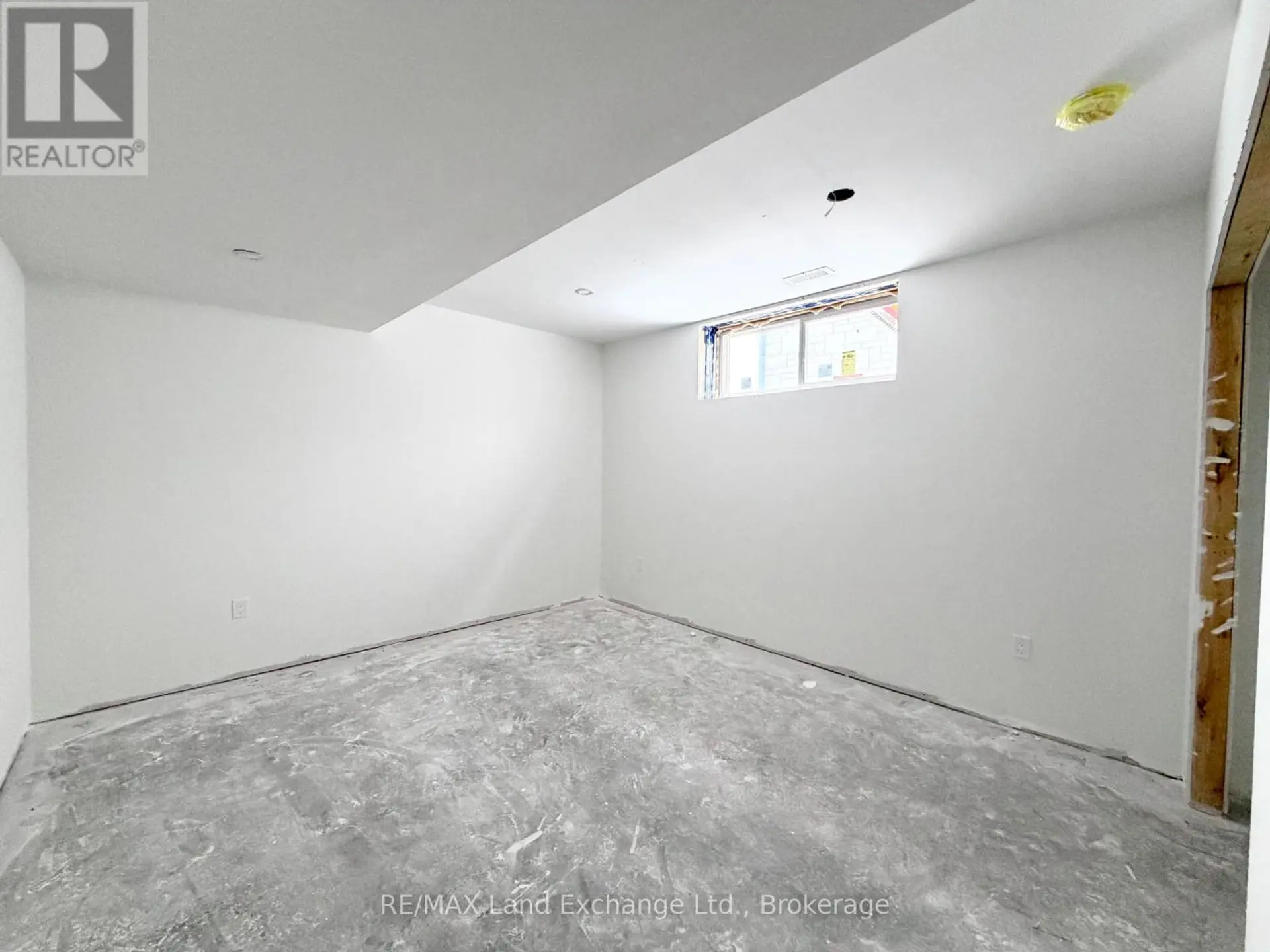 461 NORTHPORT DRIVE - Image 14