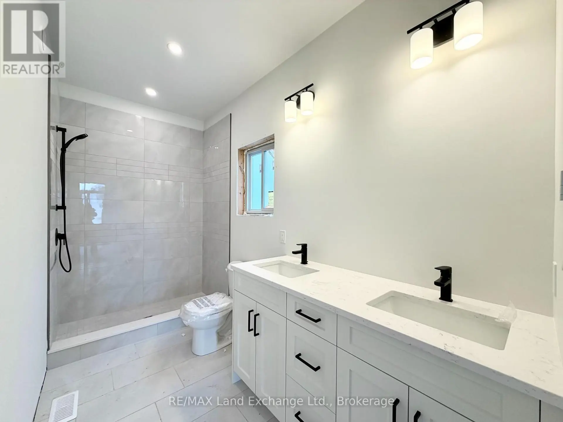 461 NORTHPORT DRIVE - Image 7