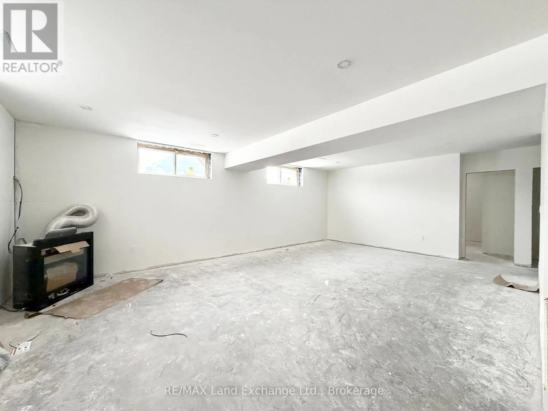461 NORTHPORT DRIVE - Image 11