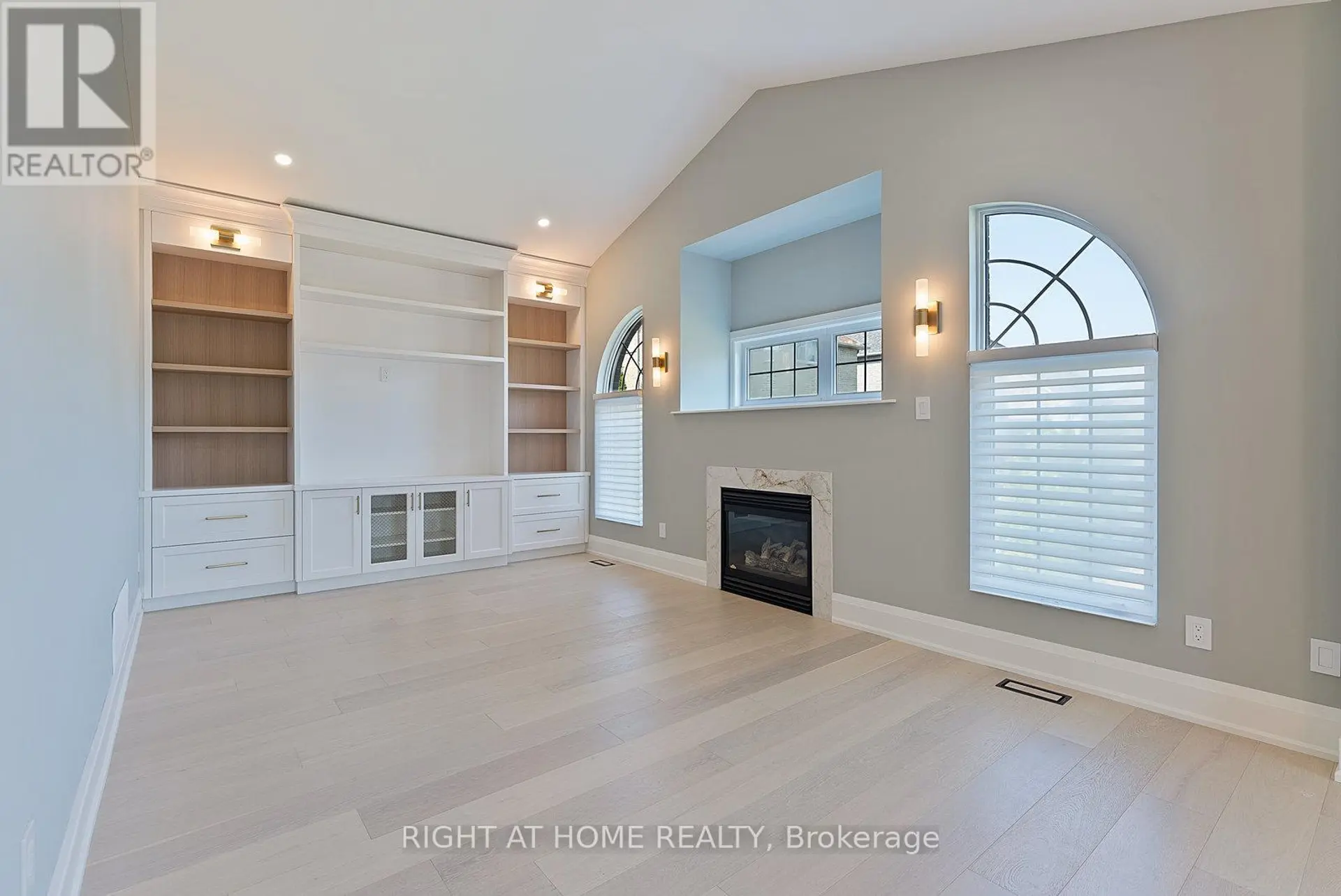 10 RIVERWOOD TERRACE - Image 3