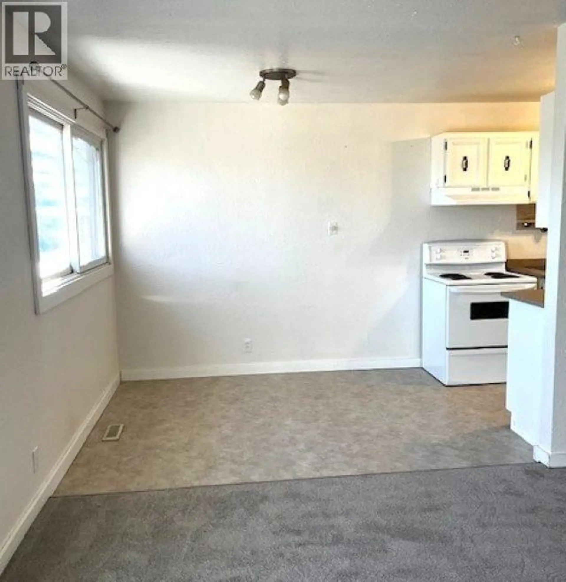 Property at 10207 W PINE AVENUE, Taylor, BC