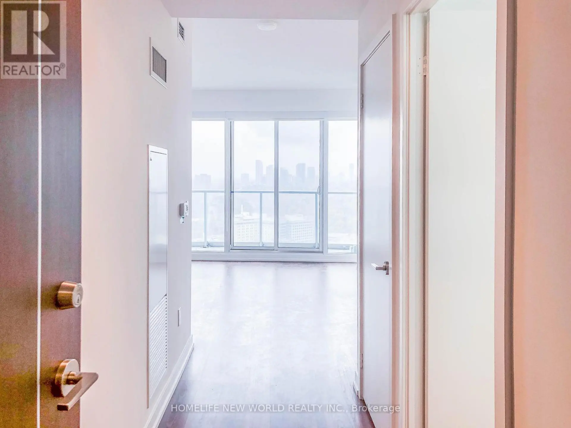 #2901 117 MCMAHON DRIVE - Image 11