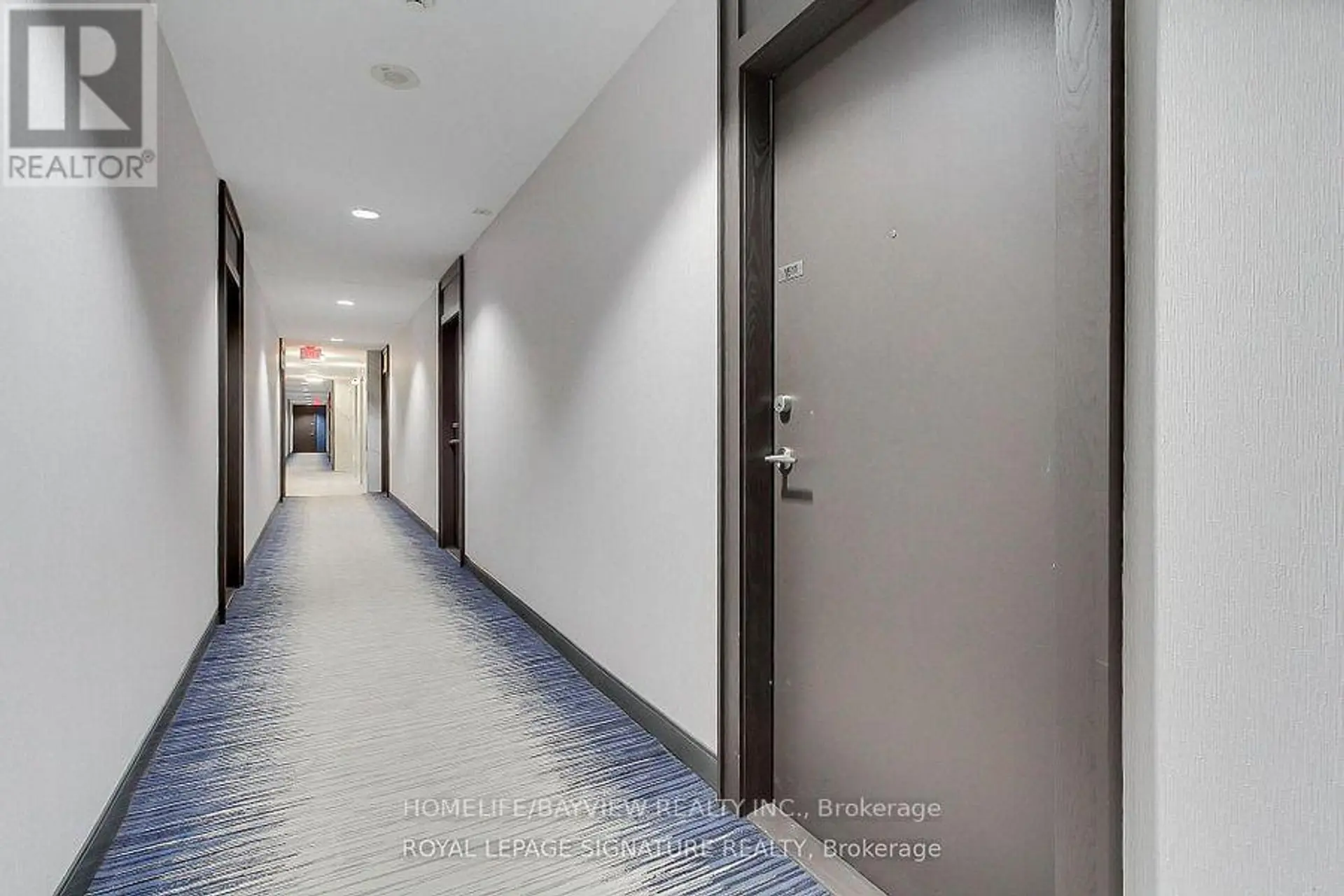 #806 103 THE QUEENSWAY - Image 6