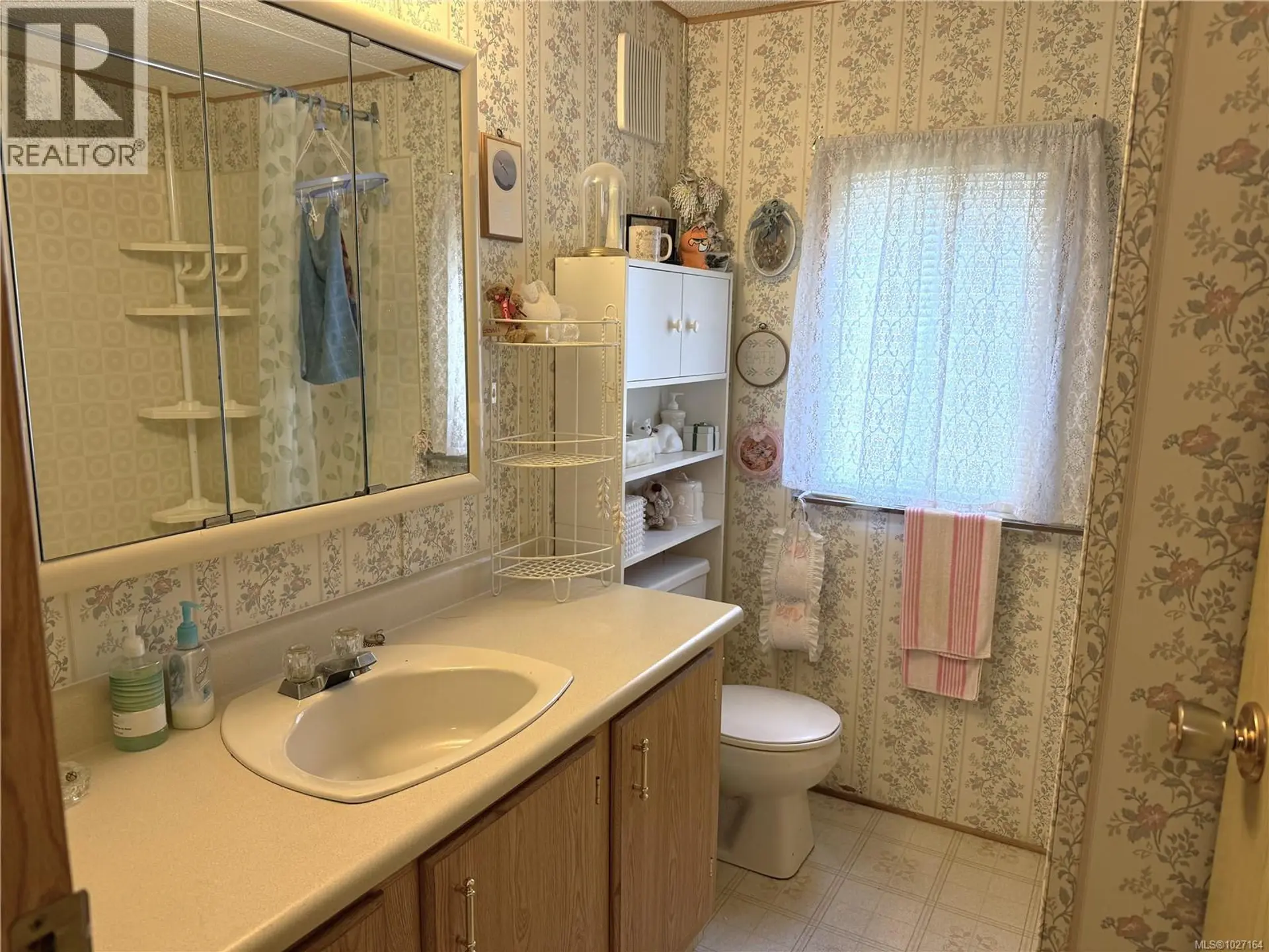 Property at #24 10325 LAKESHORE RD, Port Alberni, BC