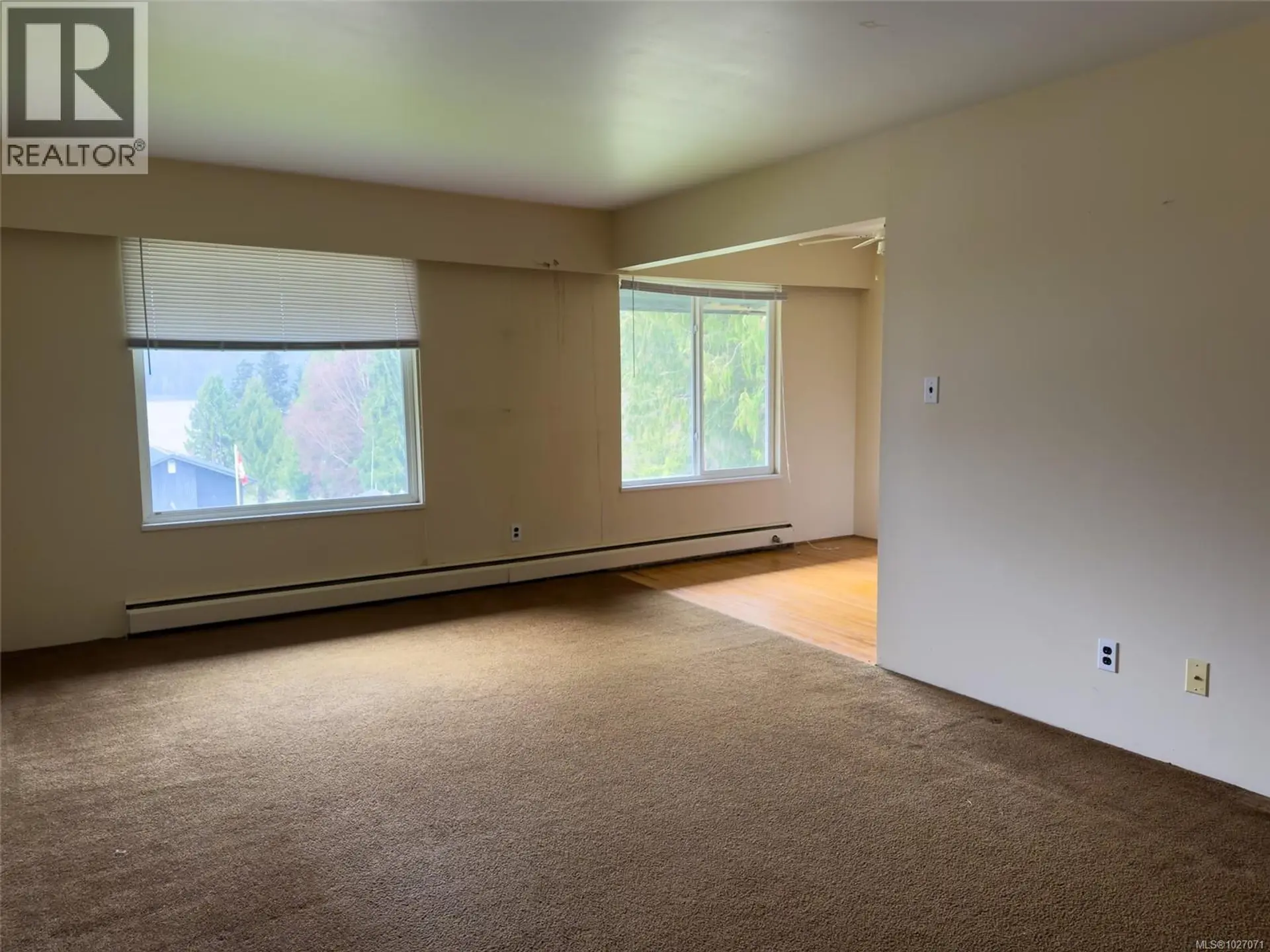 Property at #403 1083 MAQUINNA AVE, Port Alice, BC