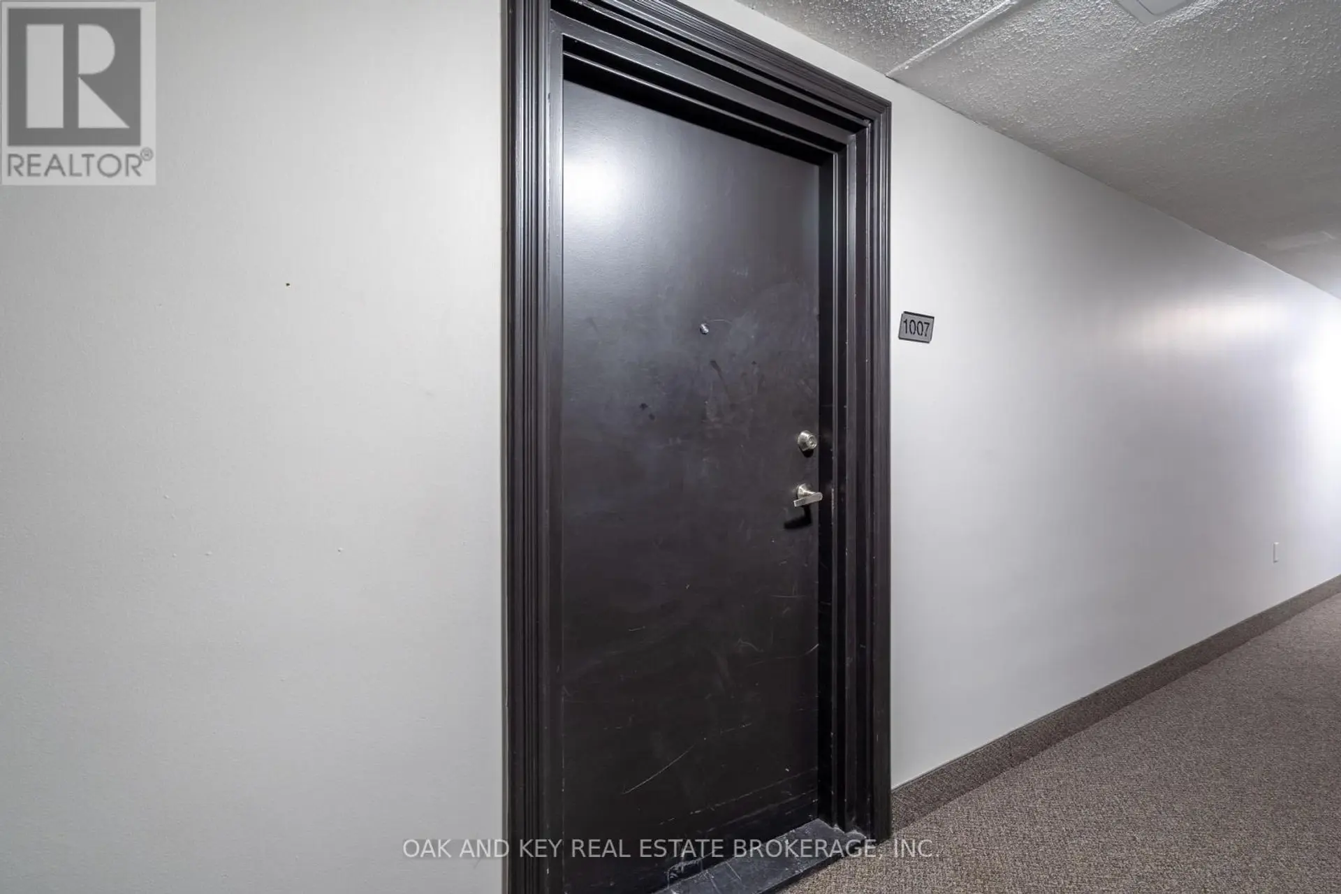 #1007 931 WONDERLAND RD ROAD S - Image 9