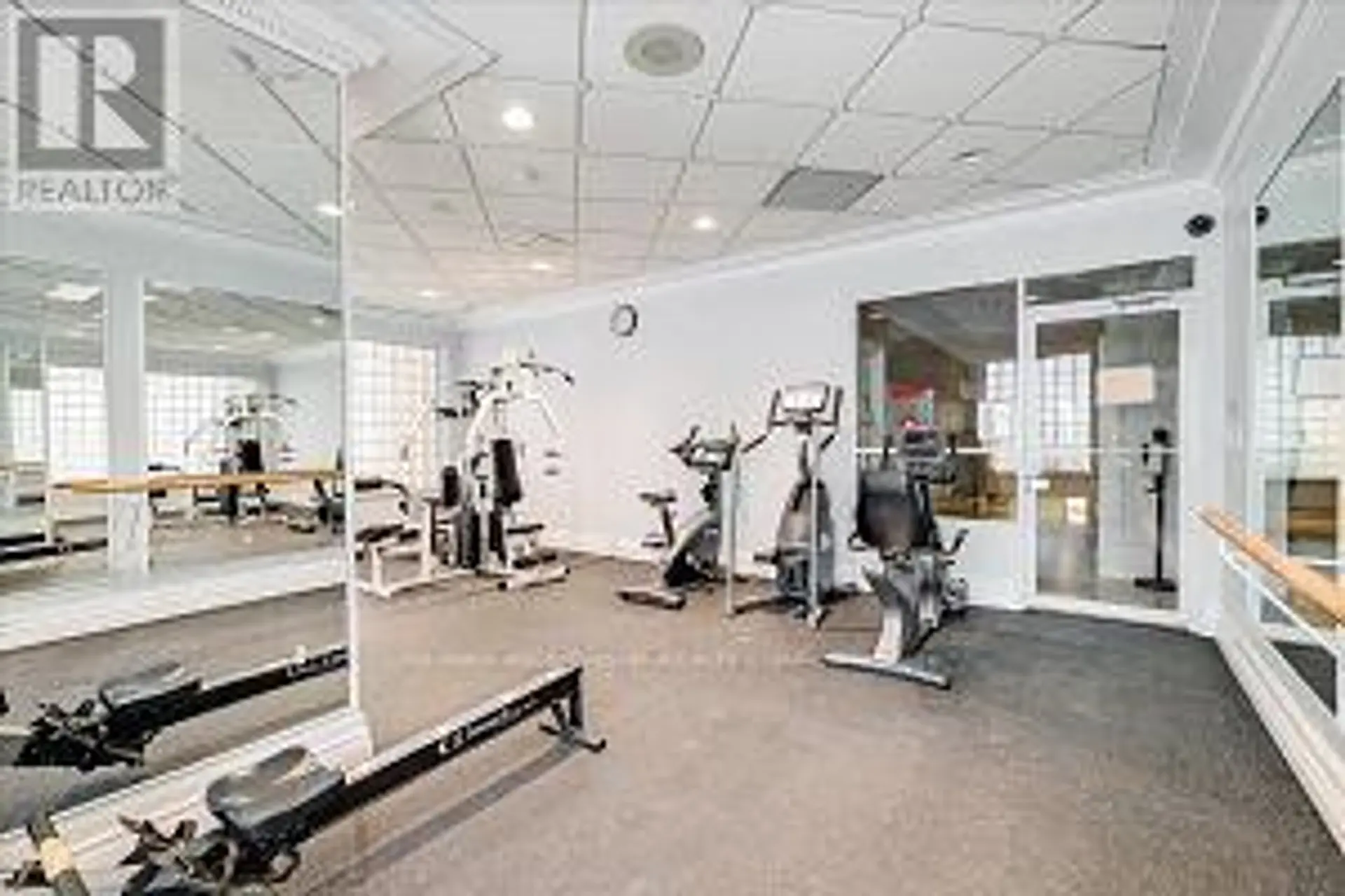 #717 88 GRANDVIEW WAY - Image 4