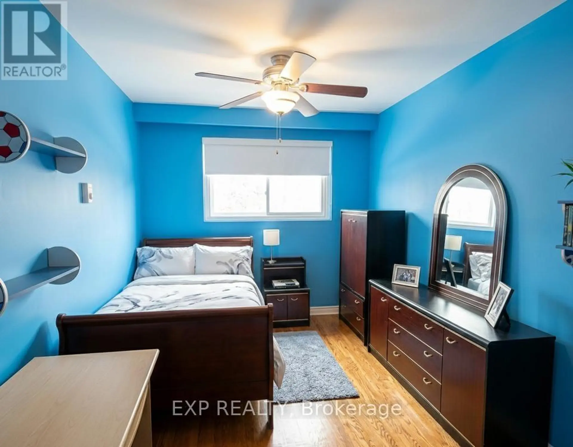 #111 55 GODSTONE ROAD - Image 14