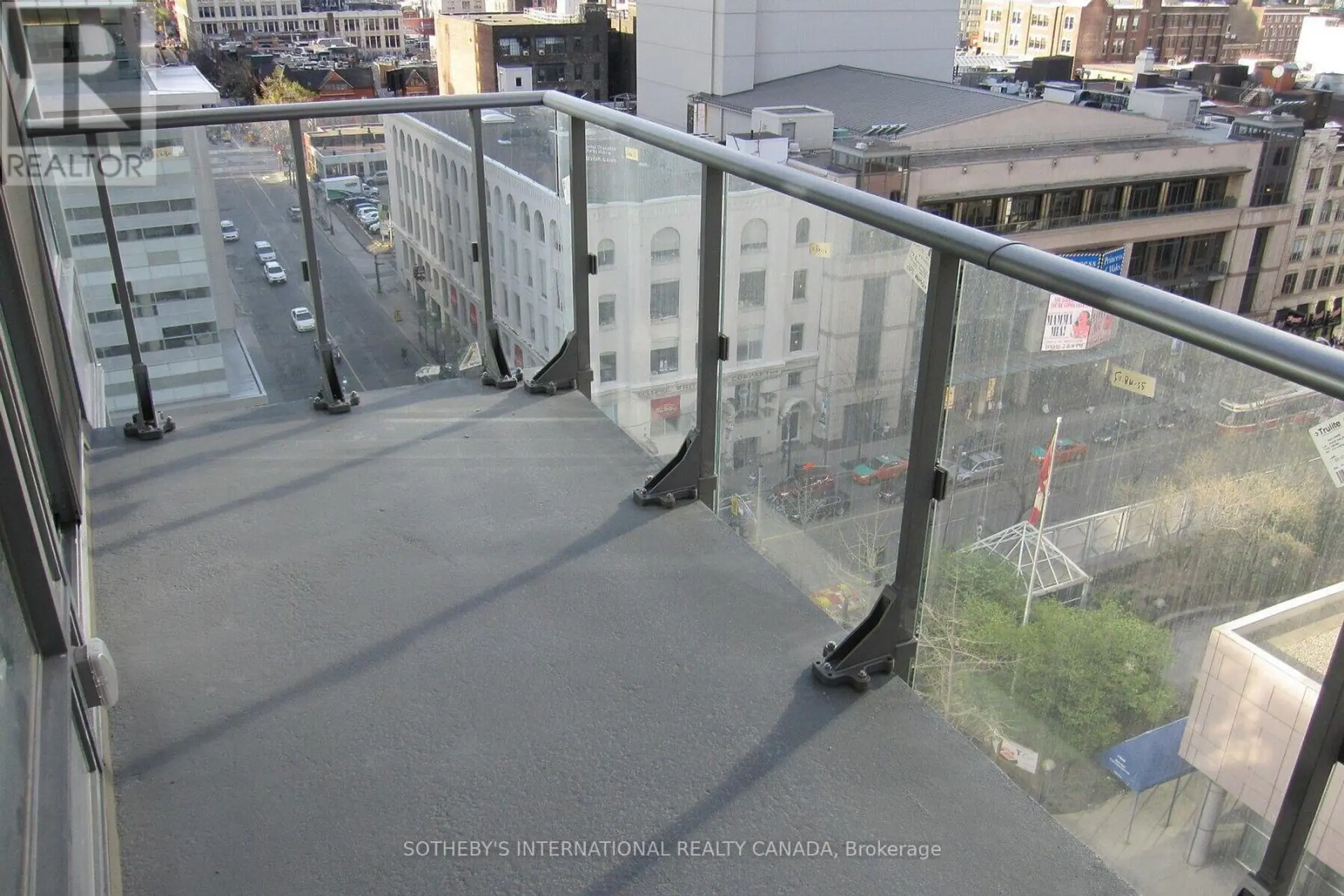 #1102 8 MERCER STREET - Image 13