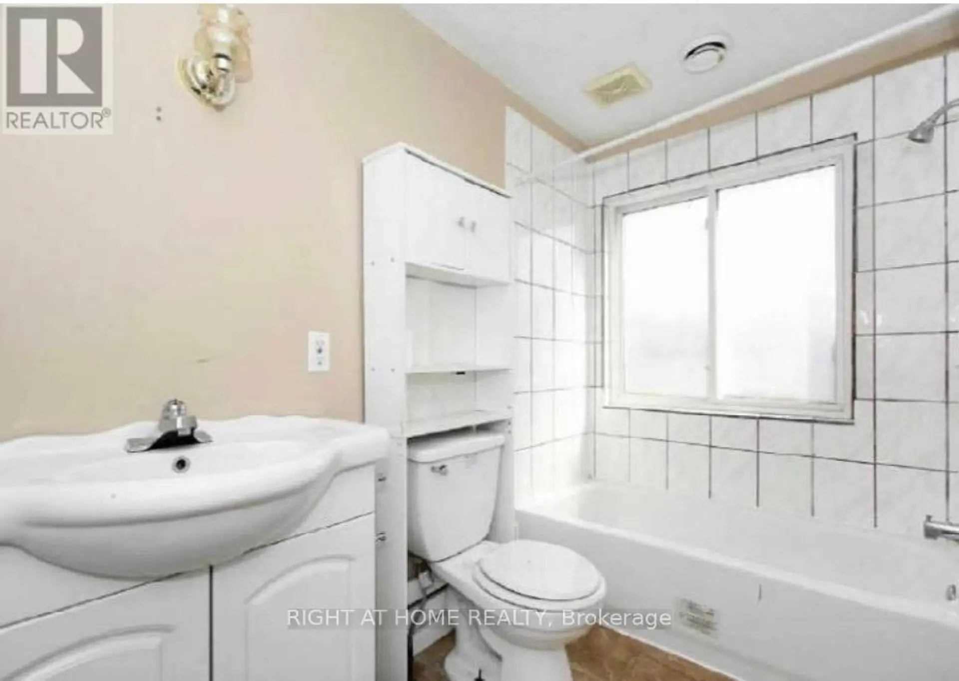 21025 LAKE RIDGE ROAD - Image 11