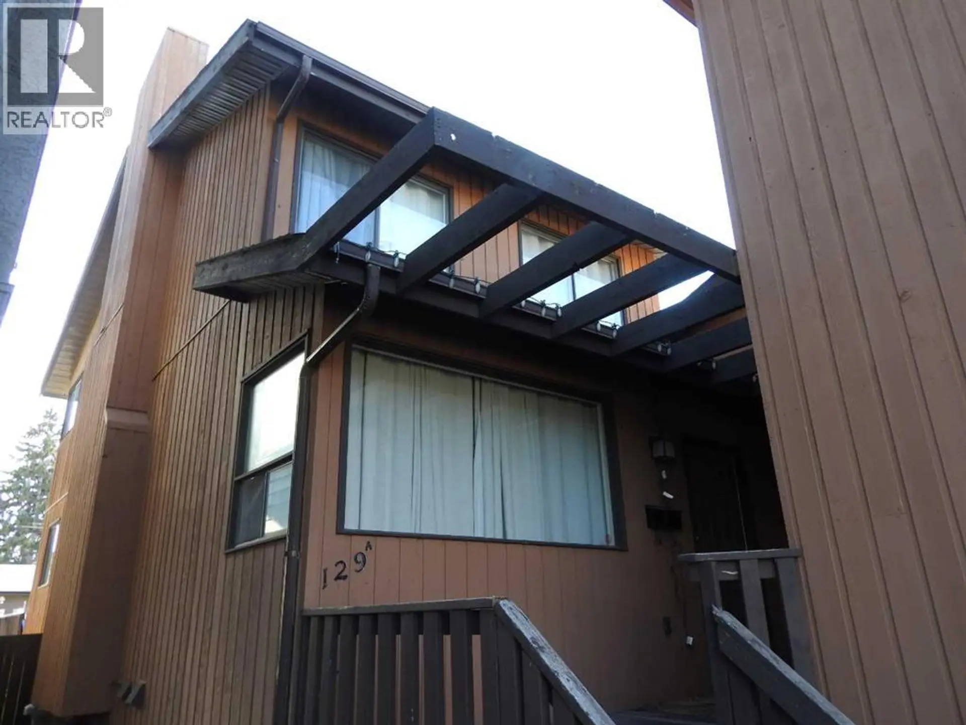 129 32 AVENUE NW - Image 2