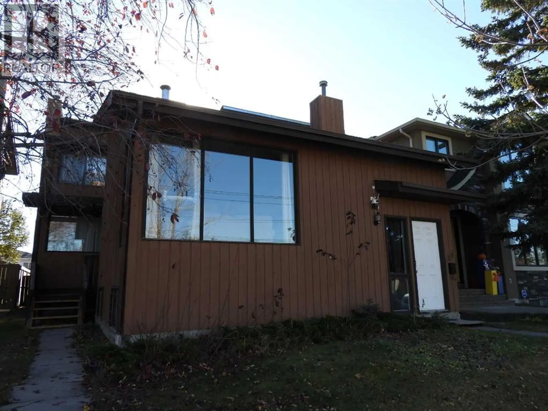 129 32 AVENUE NW - Image 1