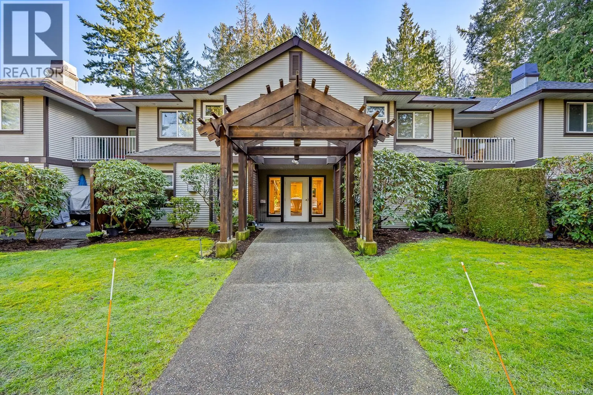 Property at #107 440 SCHLEY Pl, Qualicum Beach, BC