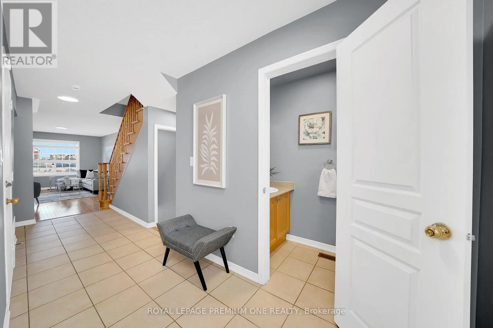 13 SUMMITRIDGE COURT - Image 2