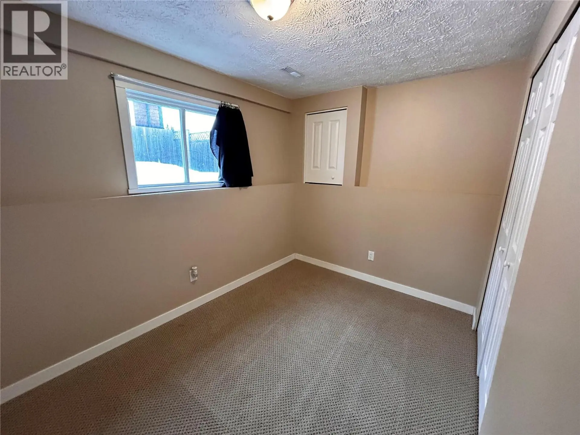 Property at 404 WILLOW DRIVE, Tumbler Ridge, BC