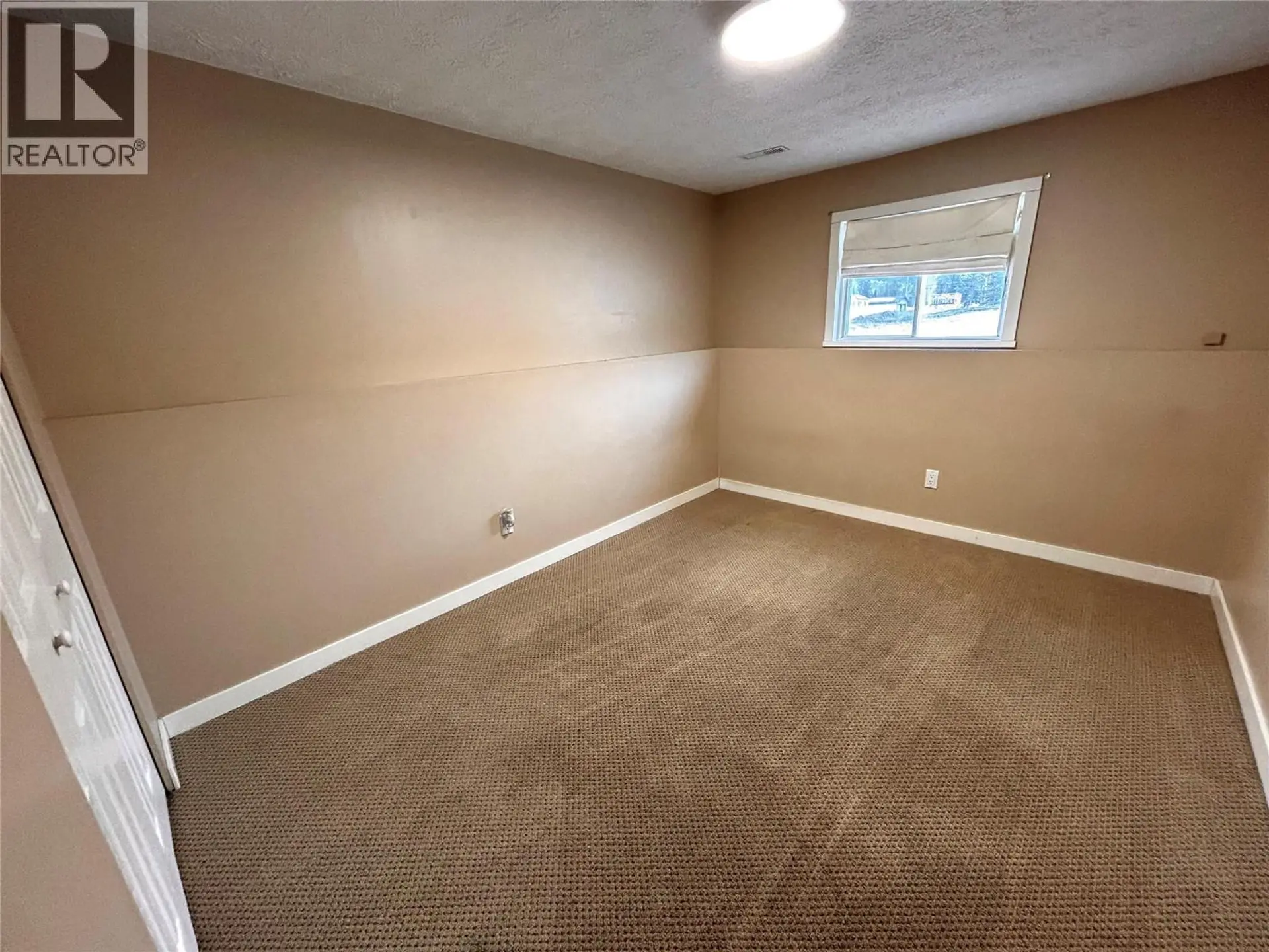 Property at 404 WILLOW DRIVE, Tumbler Ridge, BC