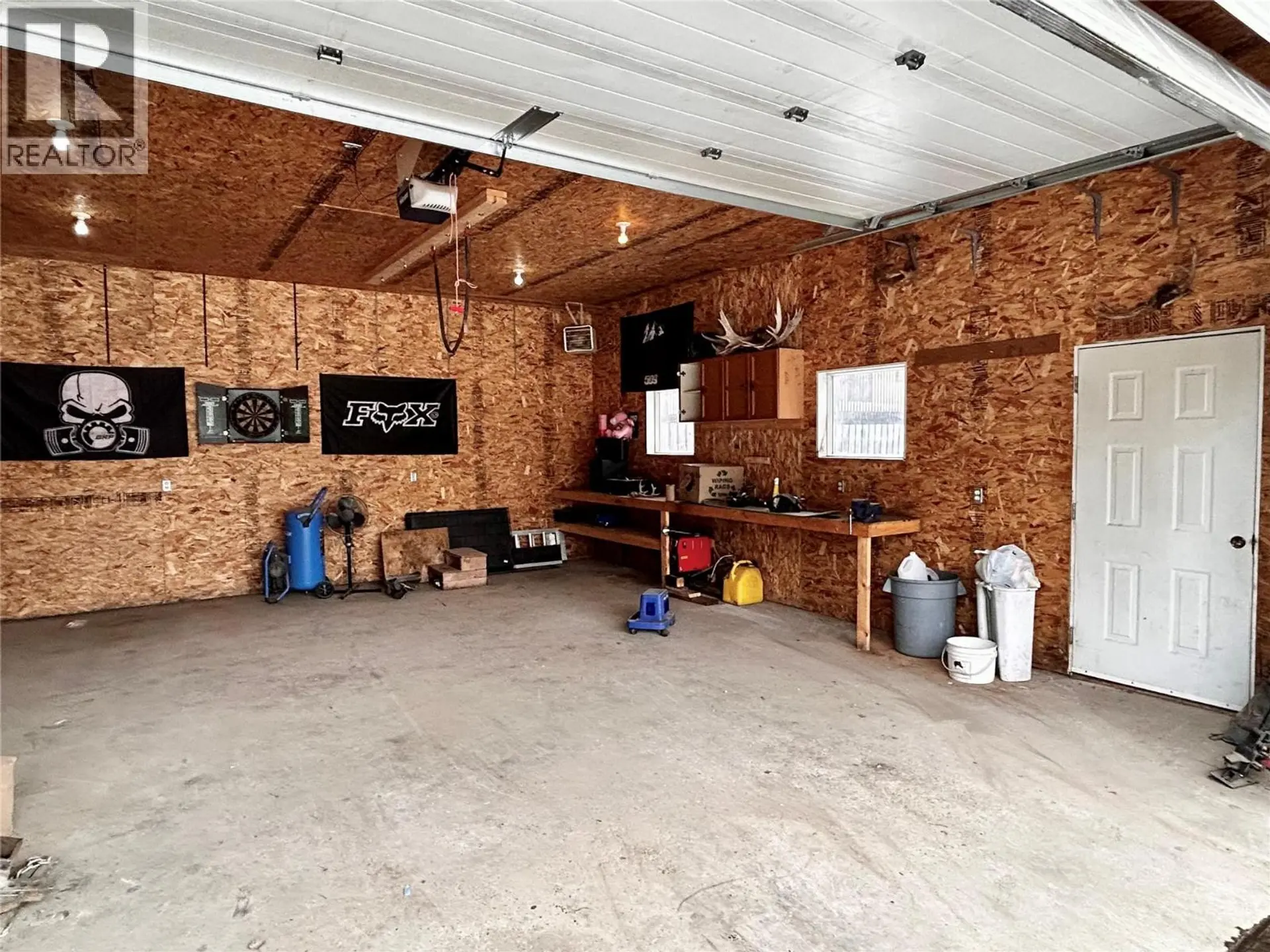 Property at 404 WILLOW DRIVE, Tumbler Ridge, BC