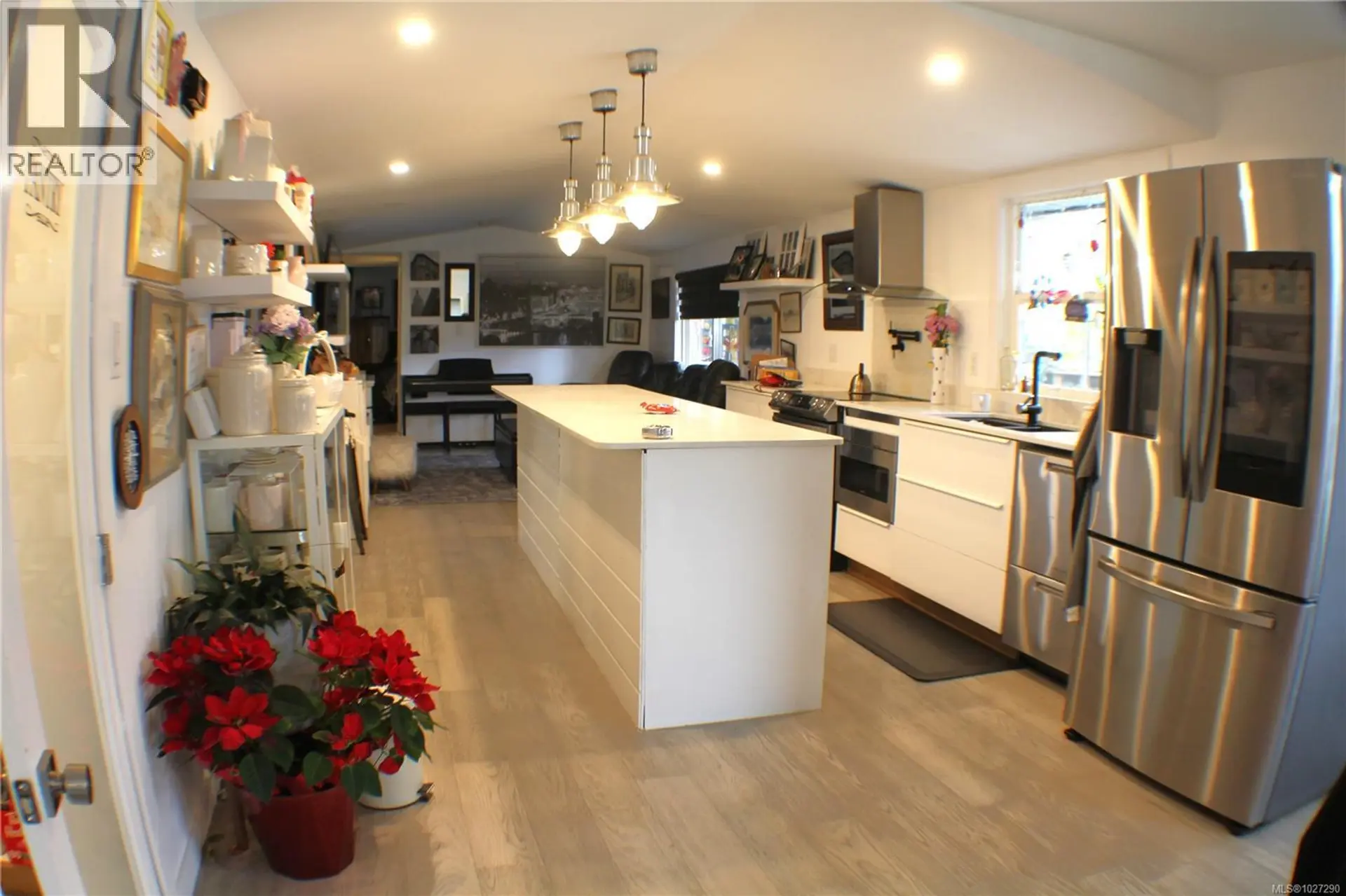 Property at 1120 DONNA AVE, Langford, BC