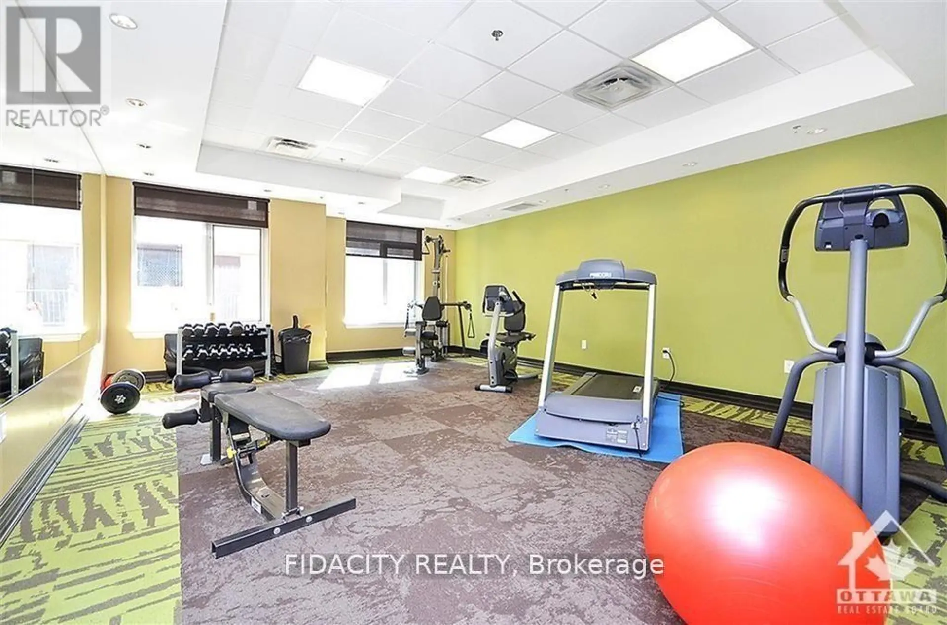 #907 314 CENTRAL PARK DRIVE - Image 12