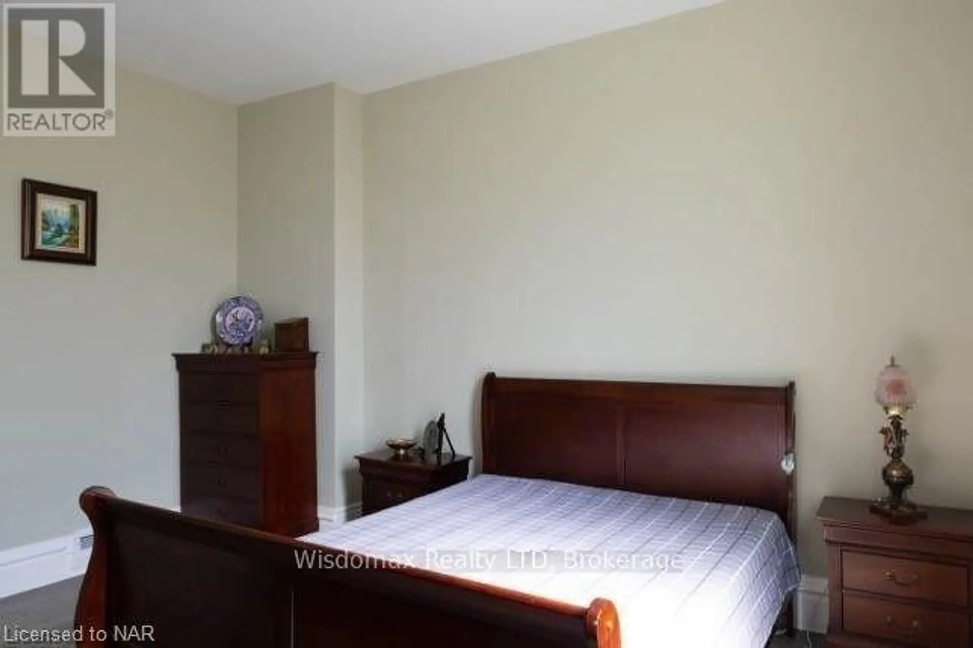 4466 FOURTH AVENUE - Image 7